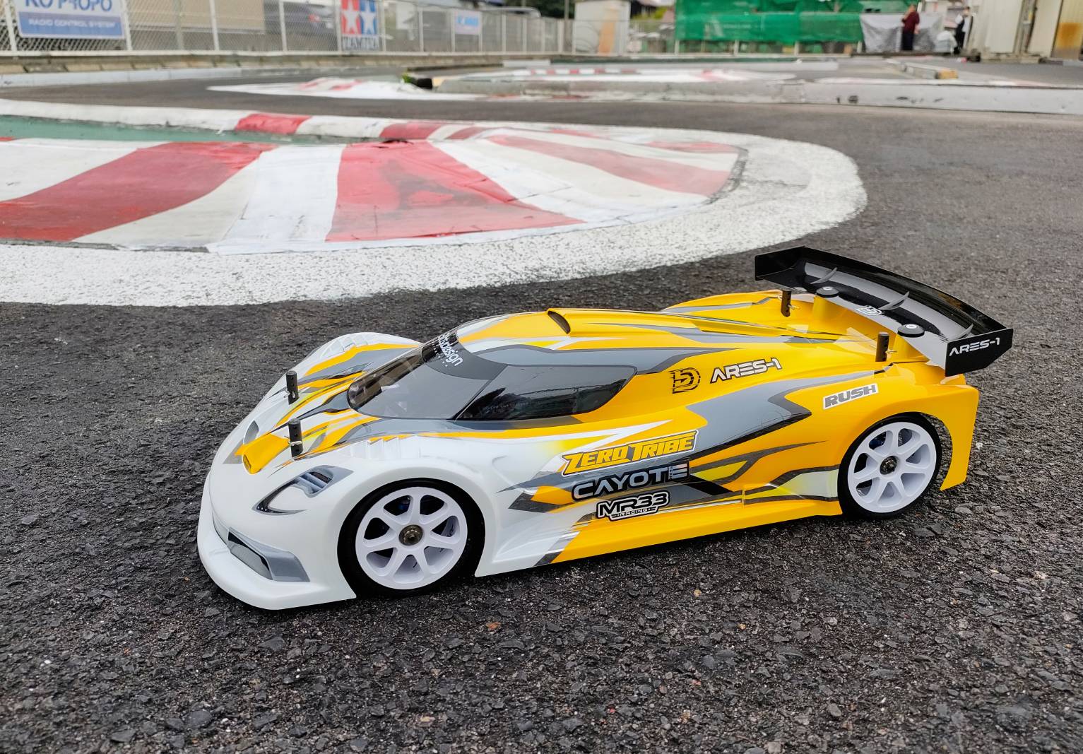 ZEROTRIBEオリジナルULT超軽量ボディ【ARES-1】【J-ZERO】出荷開始!!