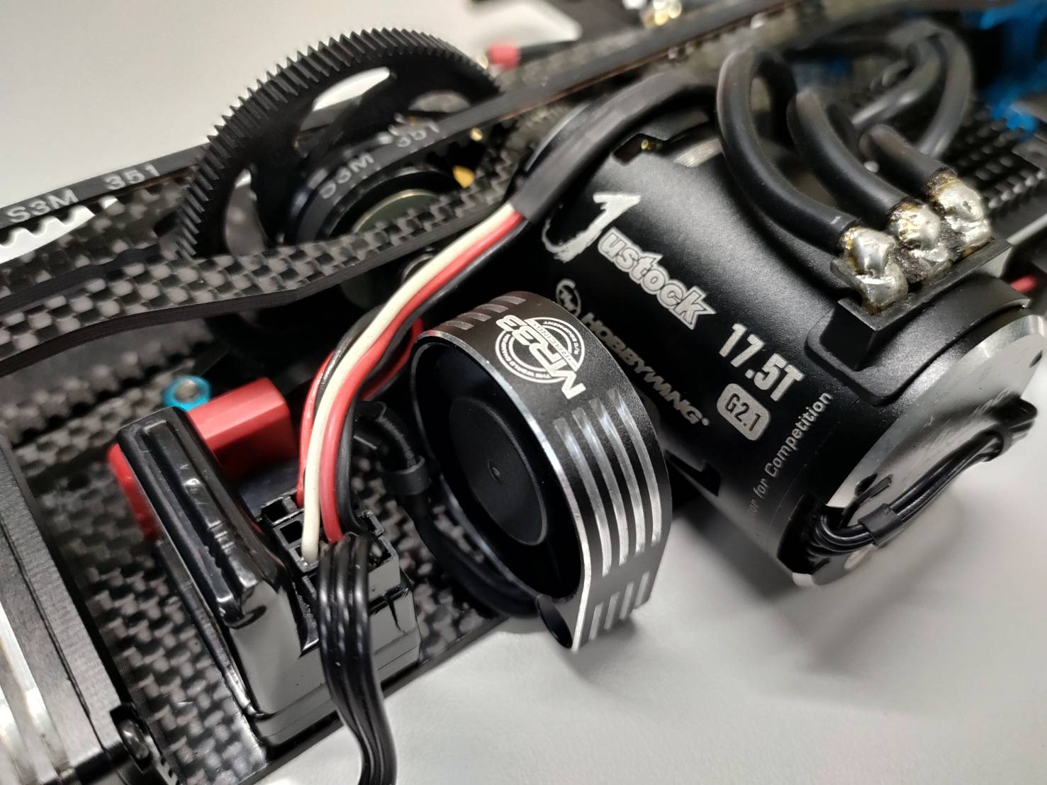 MR33製 アルミ ムーンスタイル ハイスピードファンのご紹介
