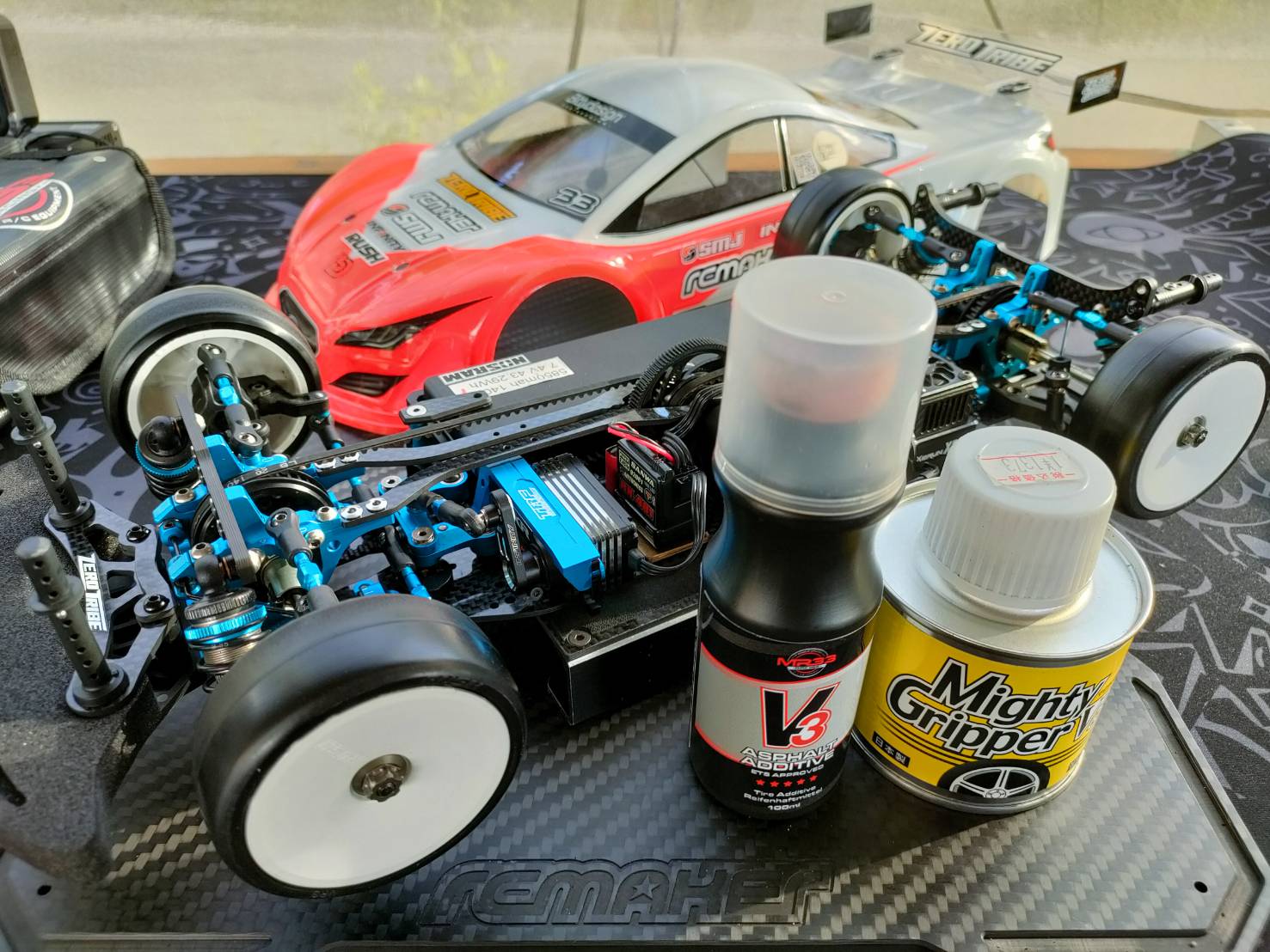 MR33アスファルトV3グリップ剤のテストを行いました！