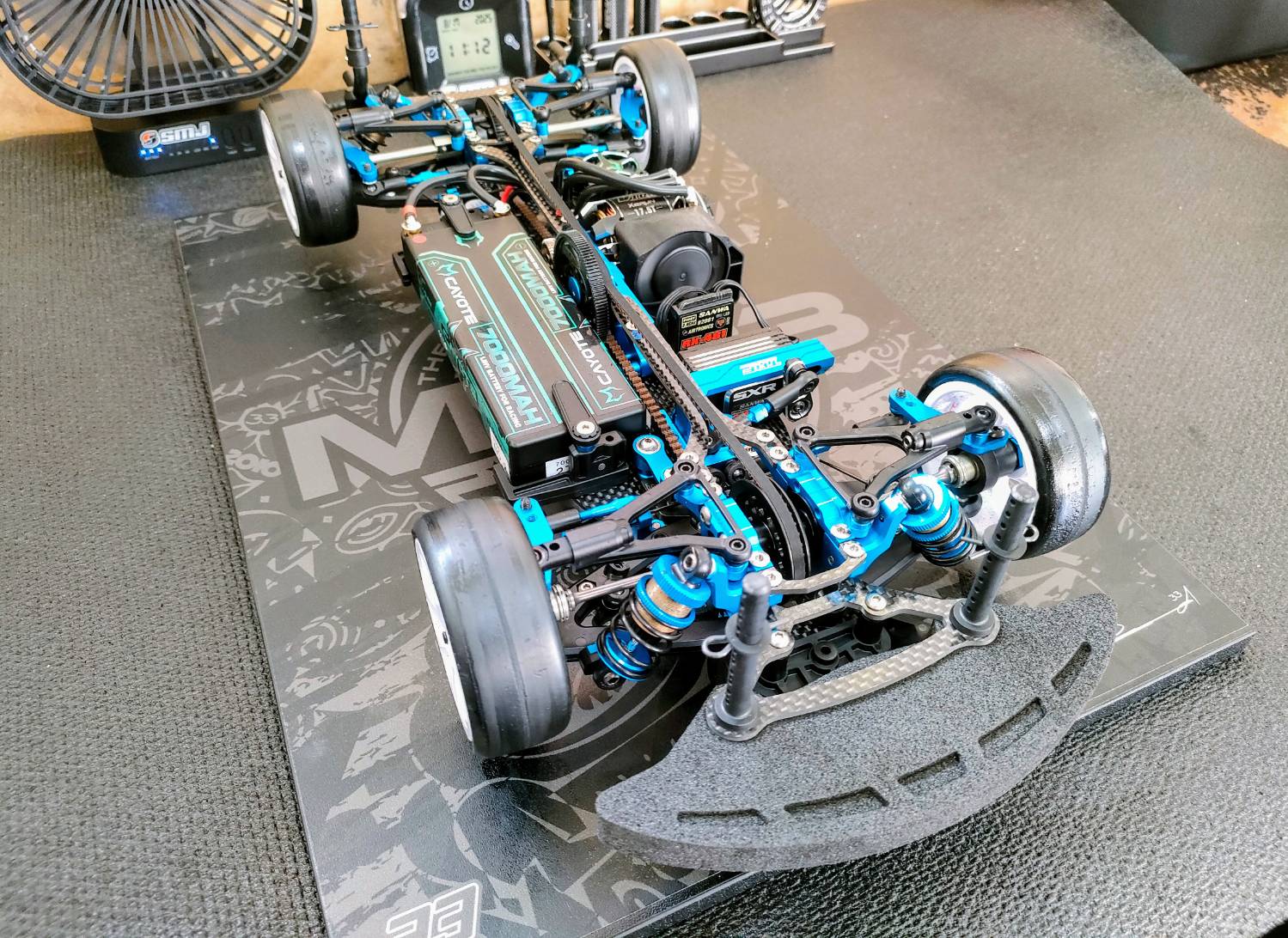 TRF421用オプションパーツの開発に着手いたしました！
