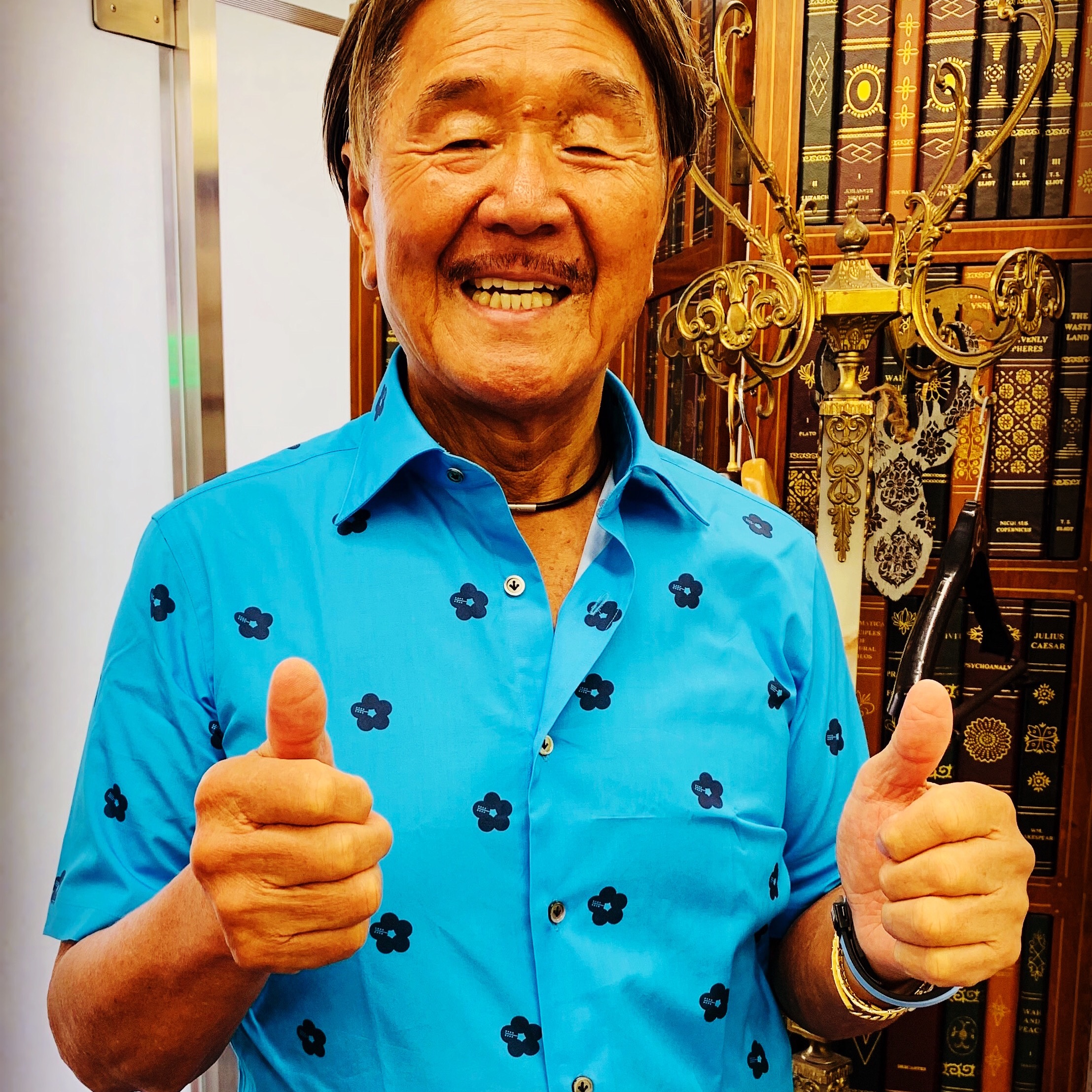 料理の鉄人坂井シェフのビス玉OKINAWAブルー