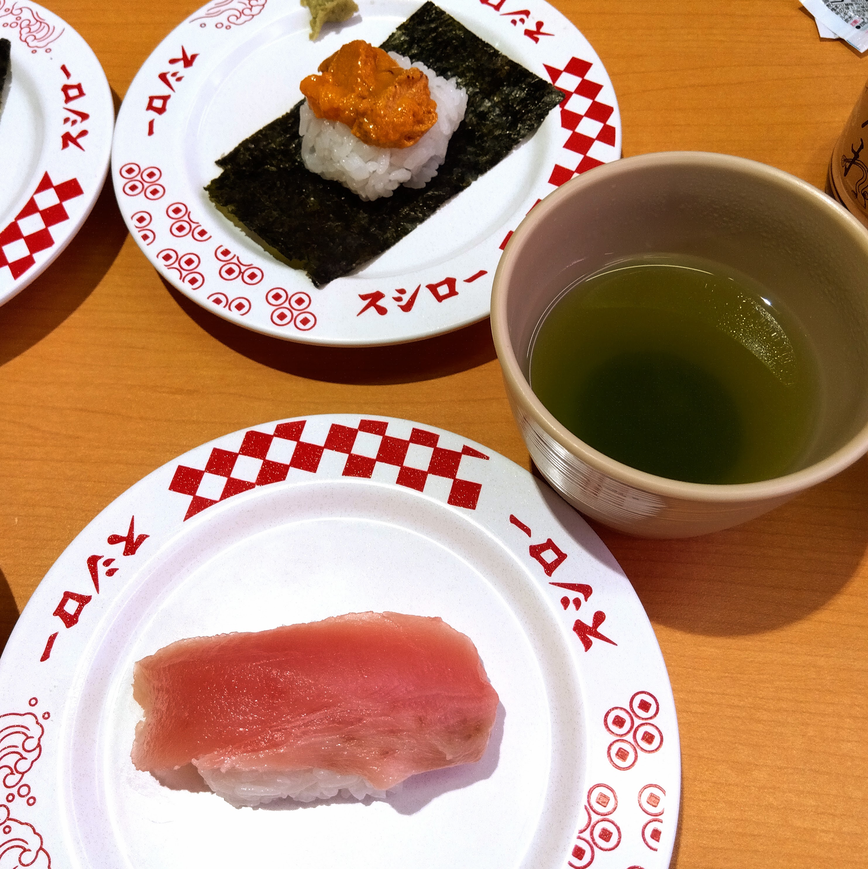人生初の回転寿司に行ってきた