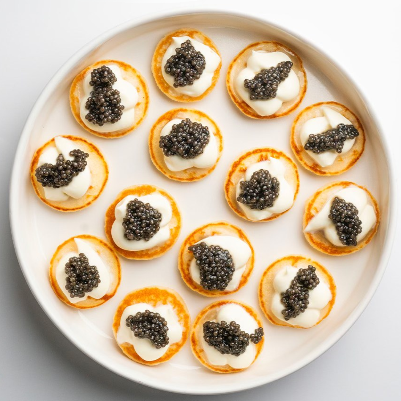 自宅で叶う小さな贅沢|カルーガクイーンが育むオセトラキャビアの魅力