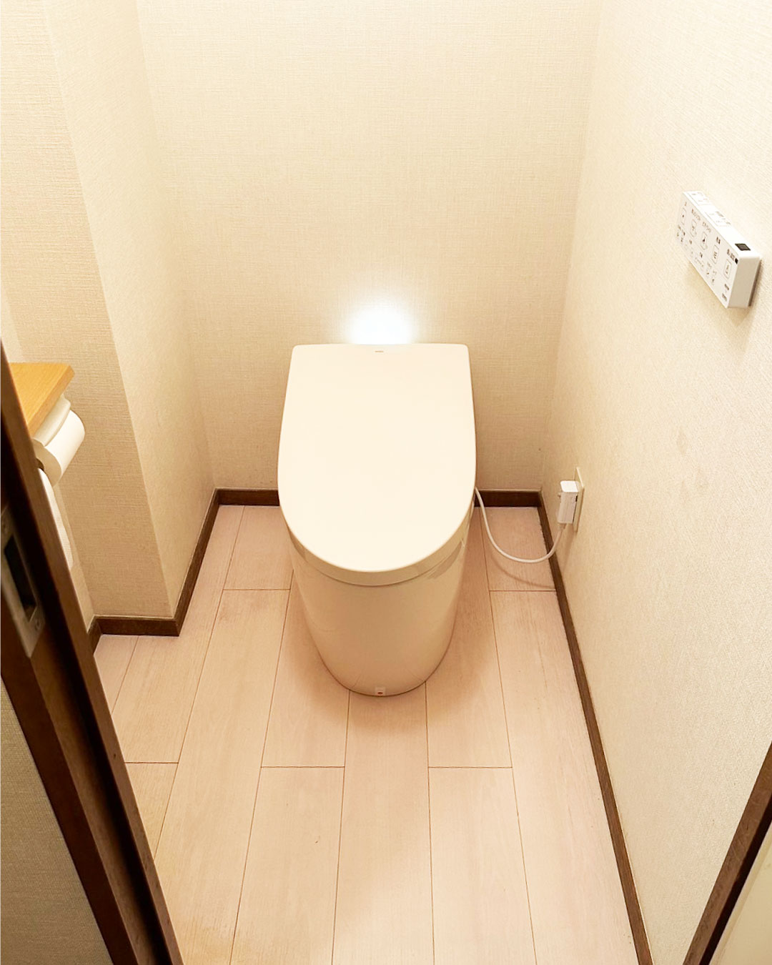 【トイレの施工事例】TOTO ネオレストAS2 手洗いつき/0.4坪プラン