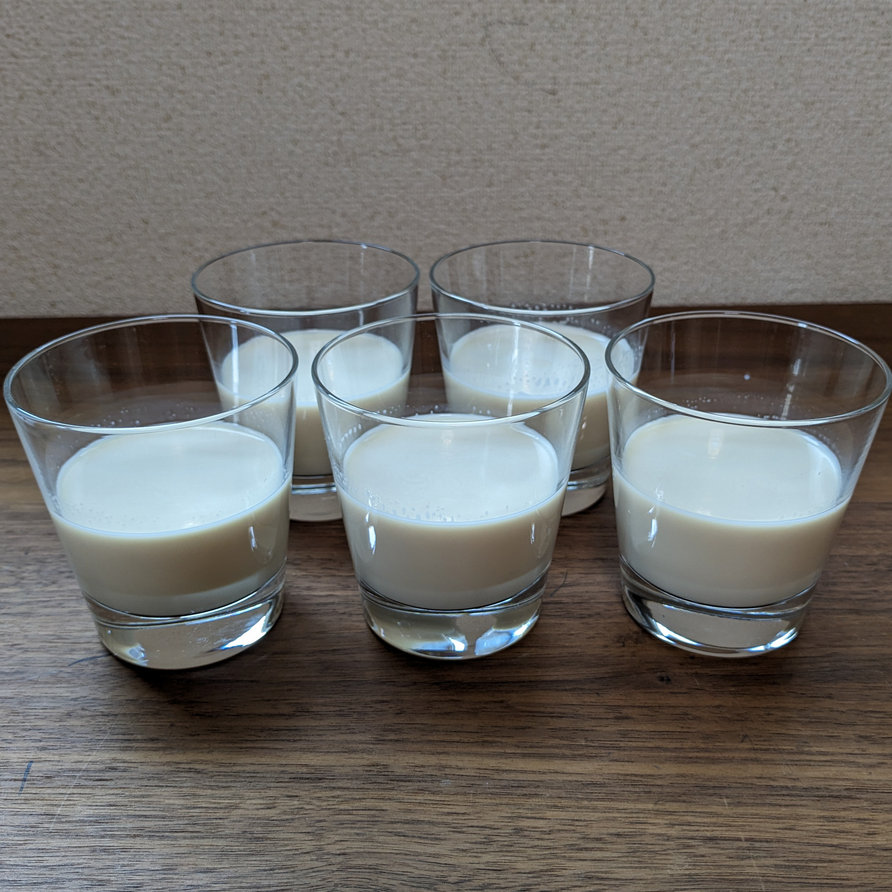 ミルク出し（ミルクブリュー）でカフェオレゼリーを
