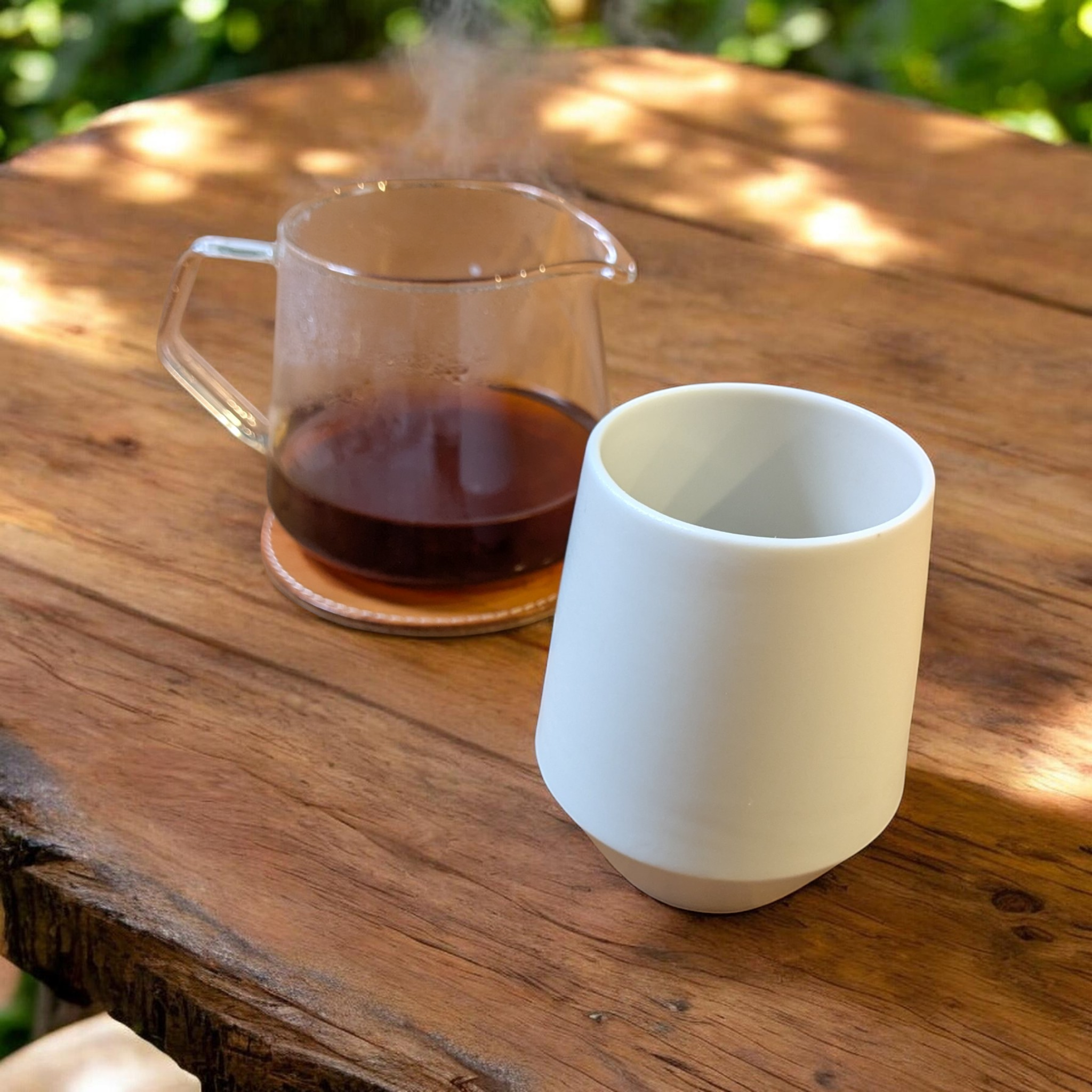 アナエロビックを陶器のカップで☕