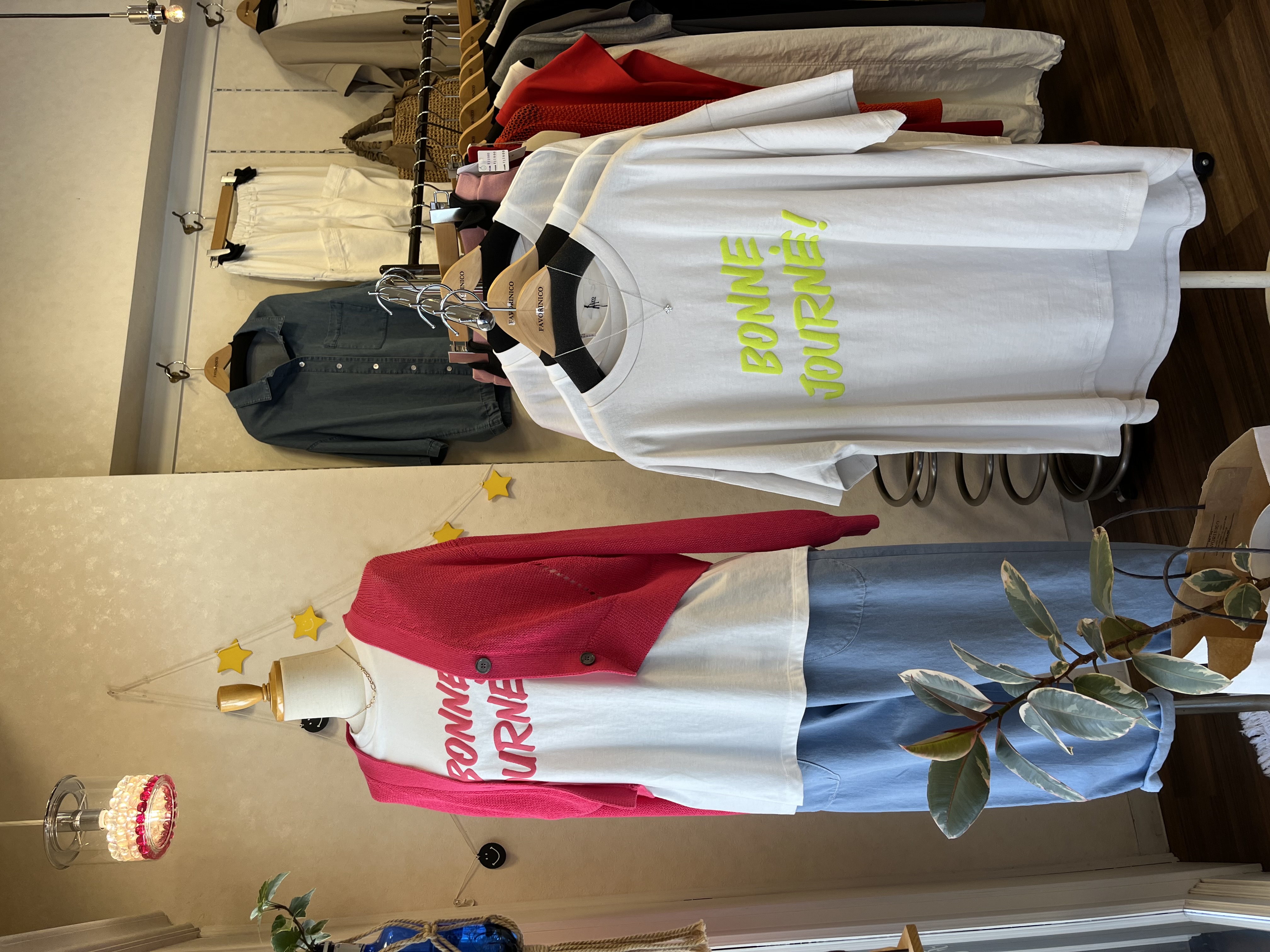 New! ロゴカットソー
