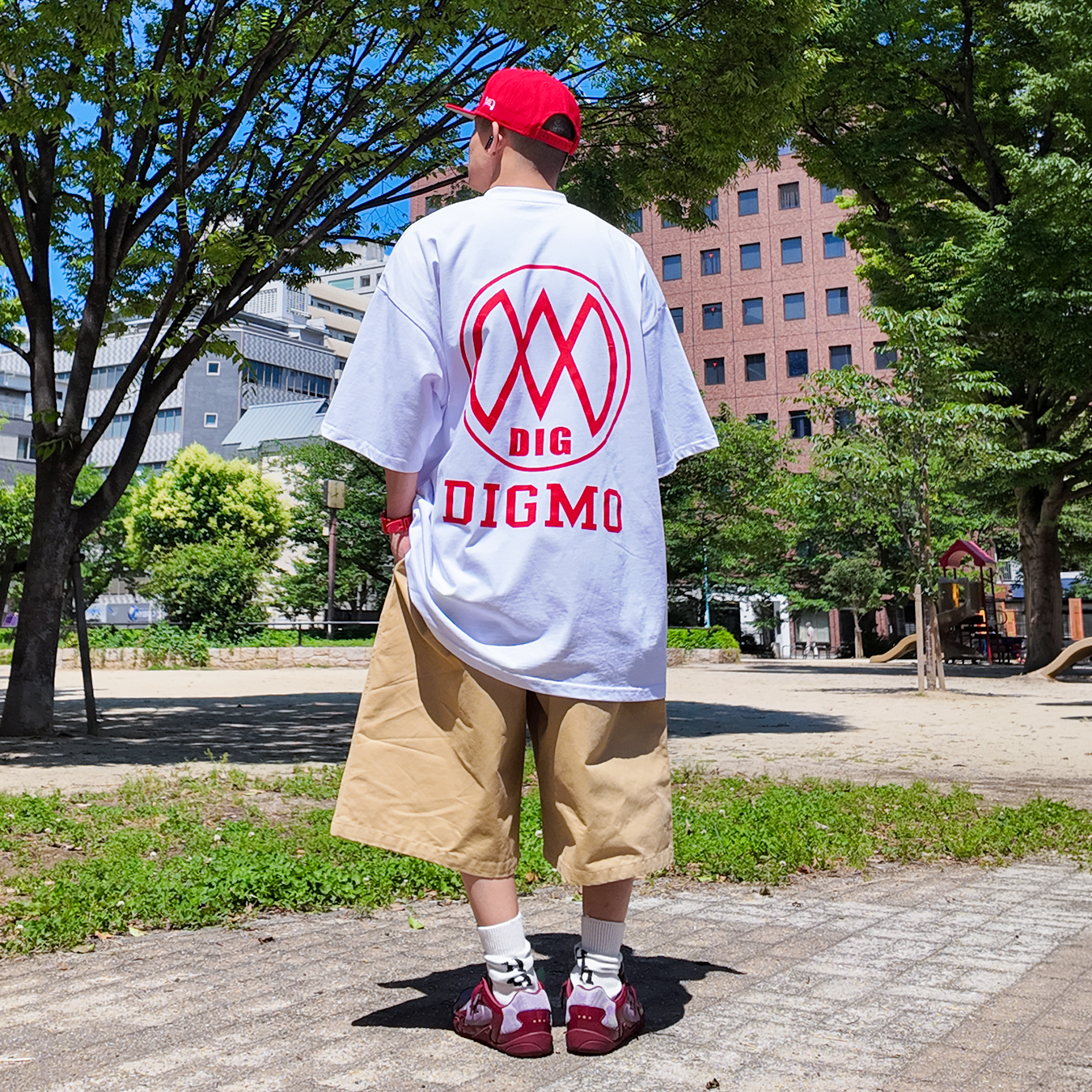 【RELEASE】オリジナルボディを採用しアップデートを遂げた、定番のオフィシャルロゴTシャツ