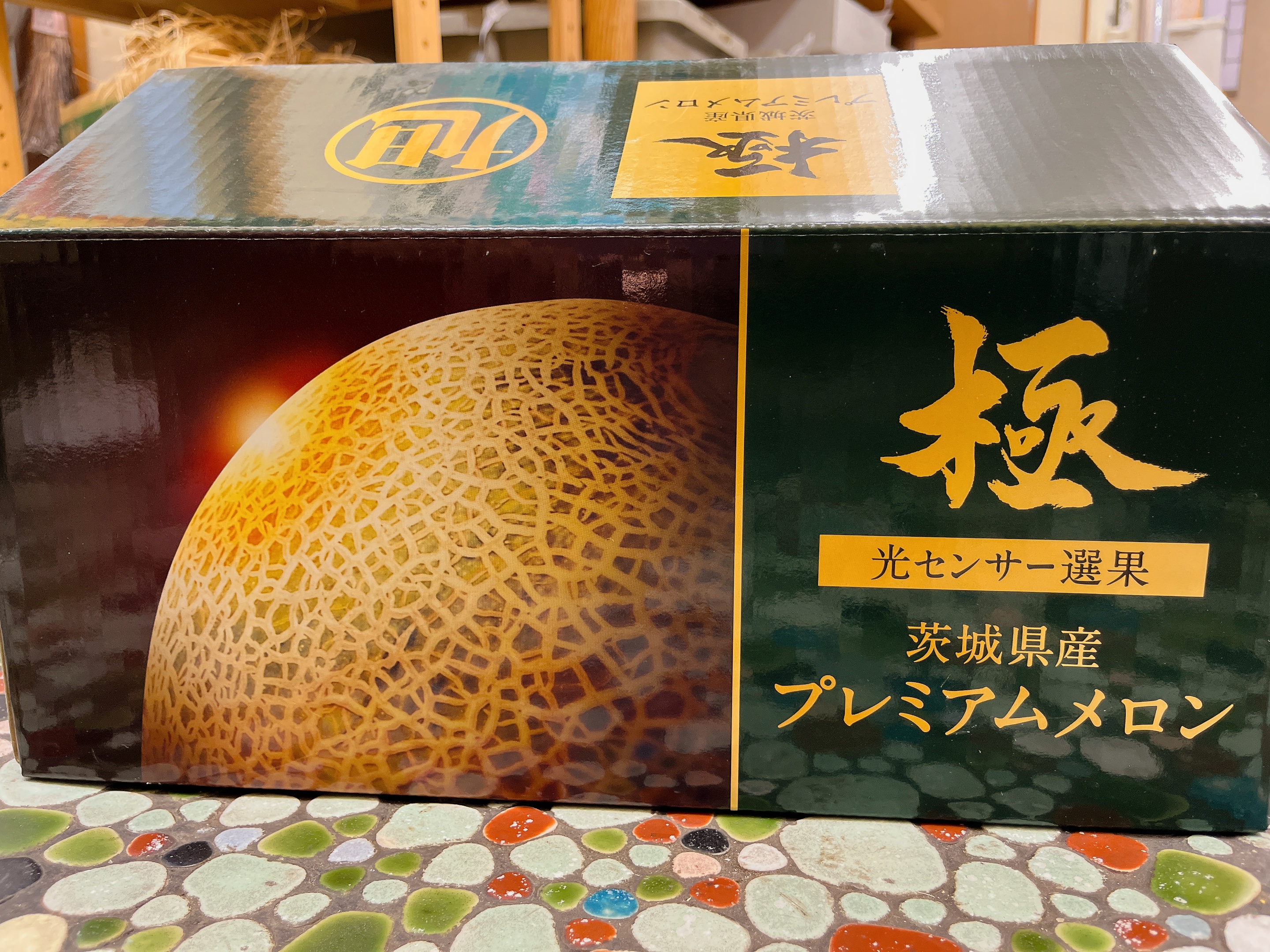 【特秀！を上回る極！が来た🍈】プレミアムメロン🍈糖度18度以上♡♡