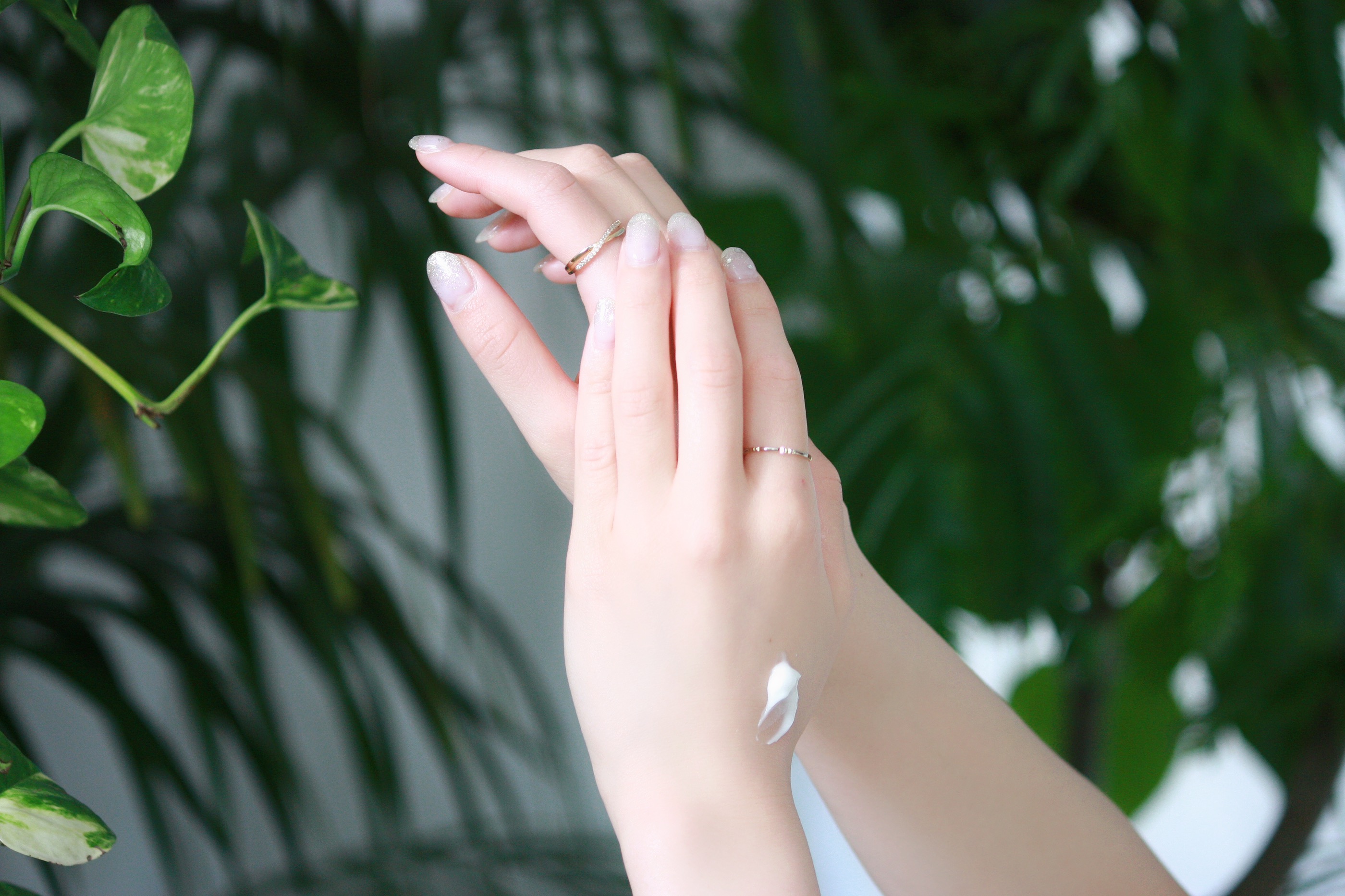 Nature ハンドクリーム 好評発売中（クーポンあり）