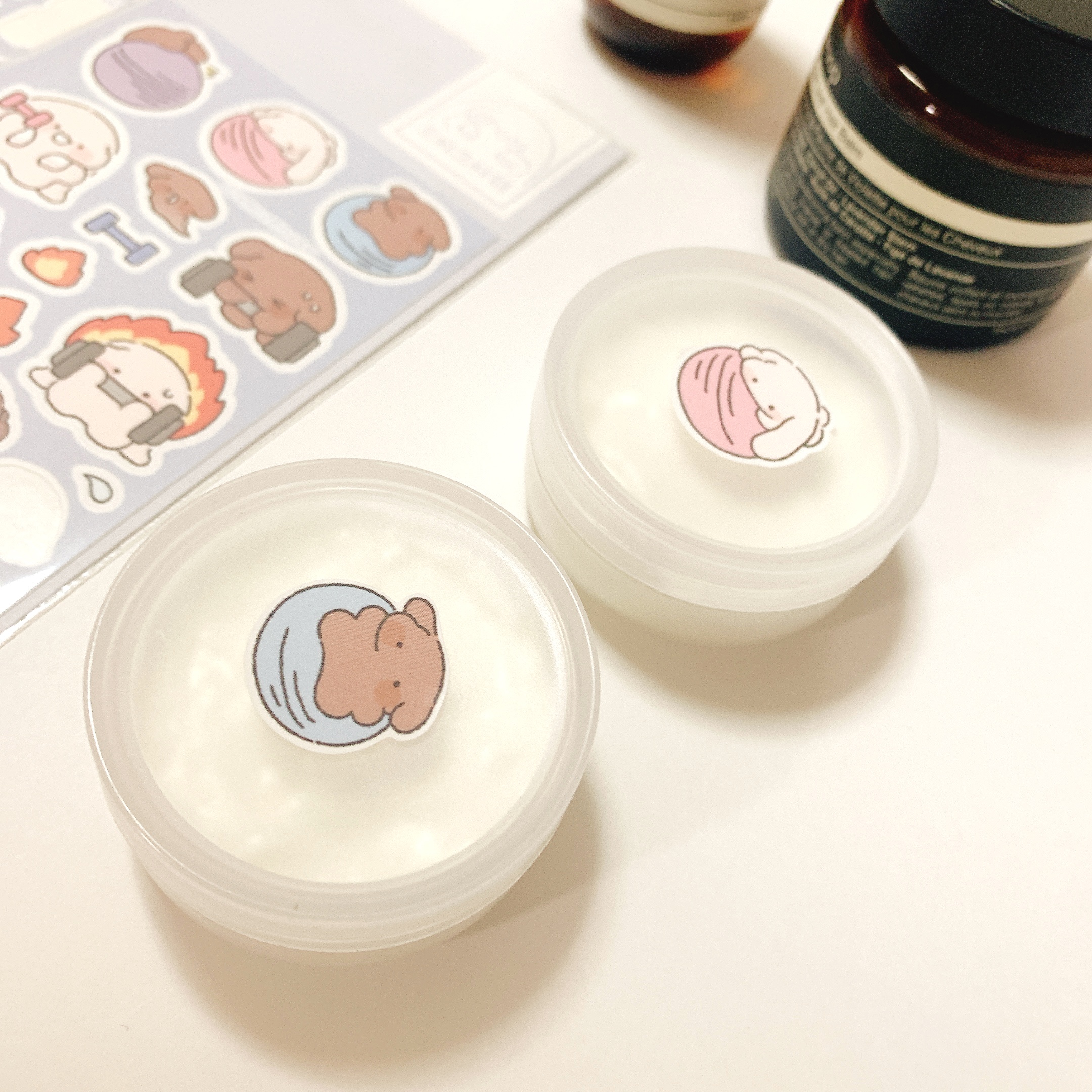 [TIP]韓国シールでデコ!今回は少し違う！空きケースにシールを貼って可愛いケースに変身！