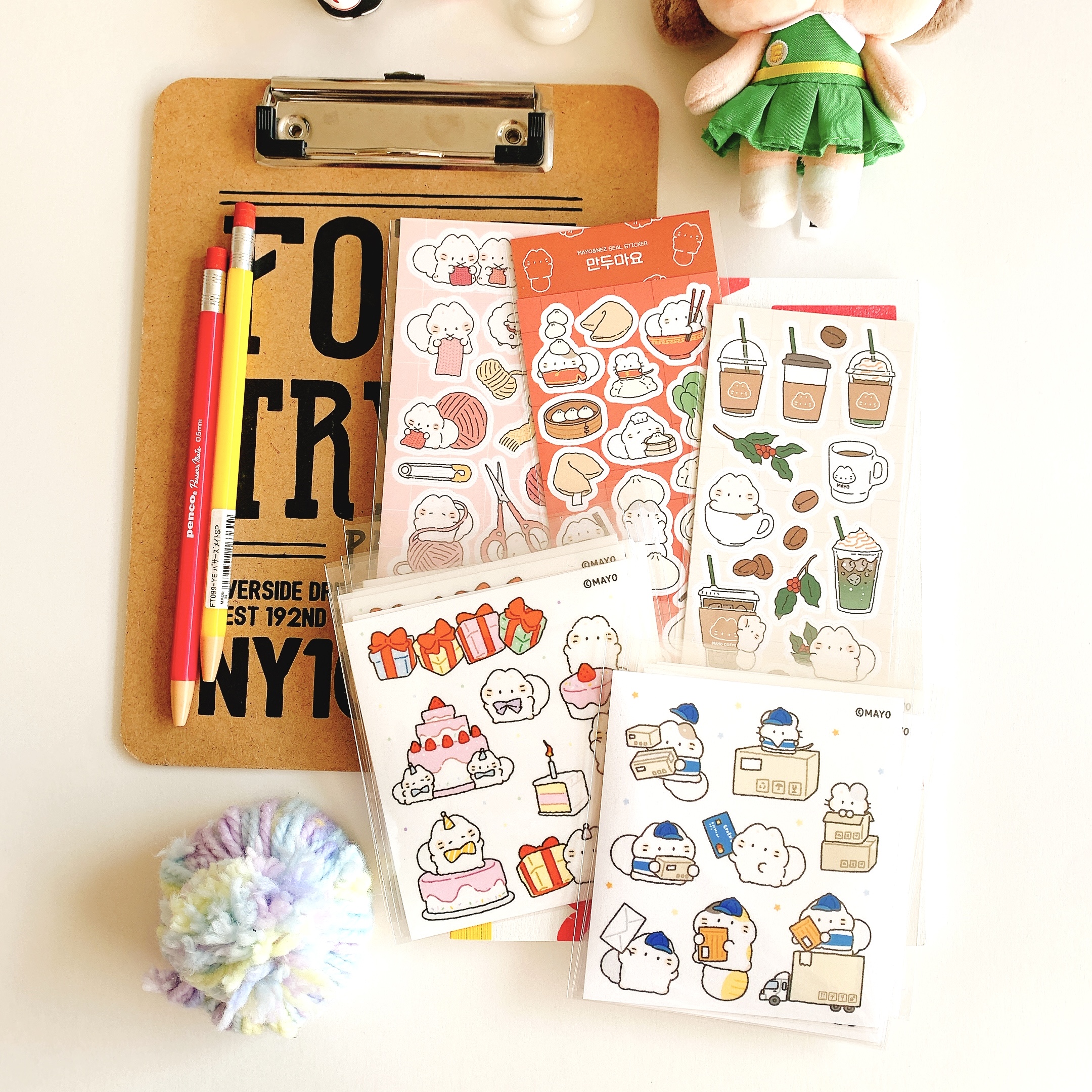 HARUDORANの1月は可愛いが爆発!しっぽがふわふわな猫、透明なのでDIYも簡単!