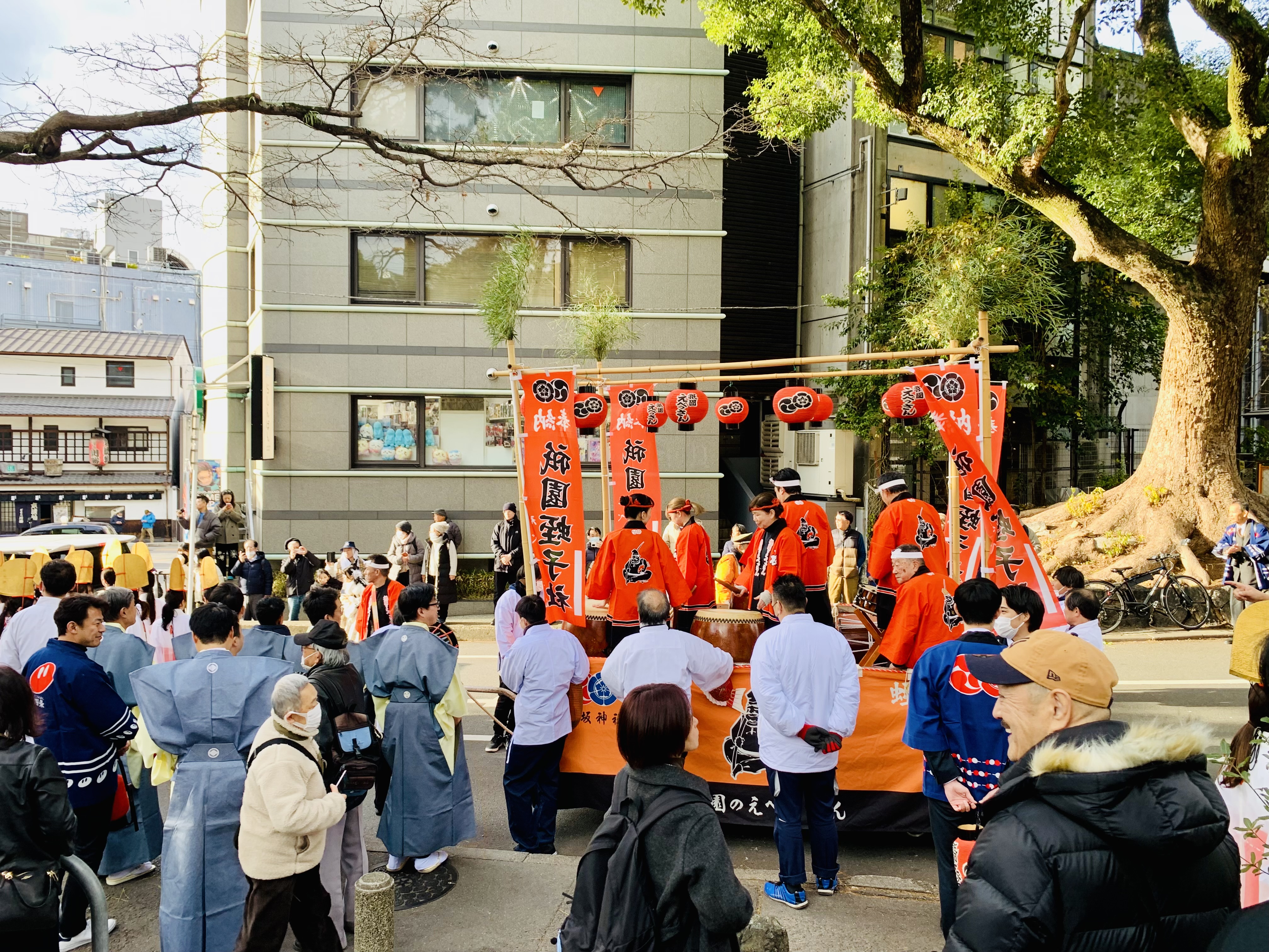 八坂神社のえびすさん