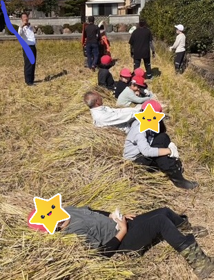 宮前小学校五年生稲刈り体験学習