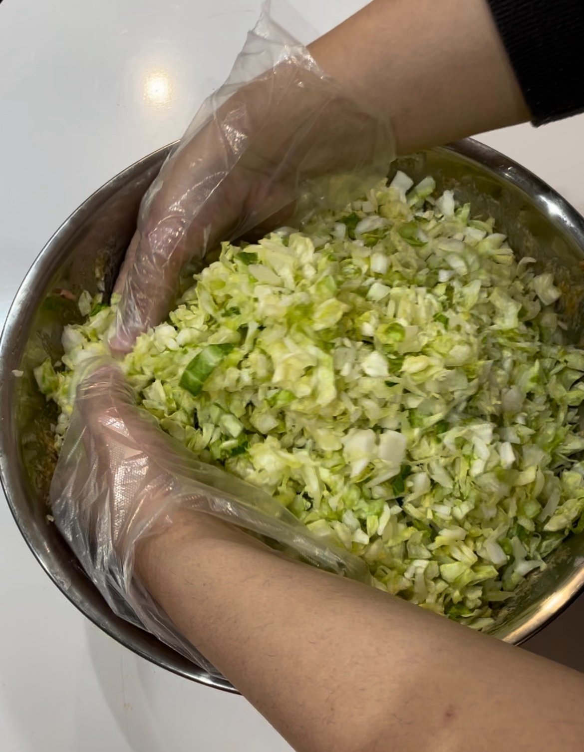 【もう一口、が止まらない】無限餃子の秘密は“旨味の黄金比”にあり！