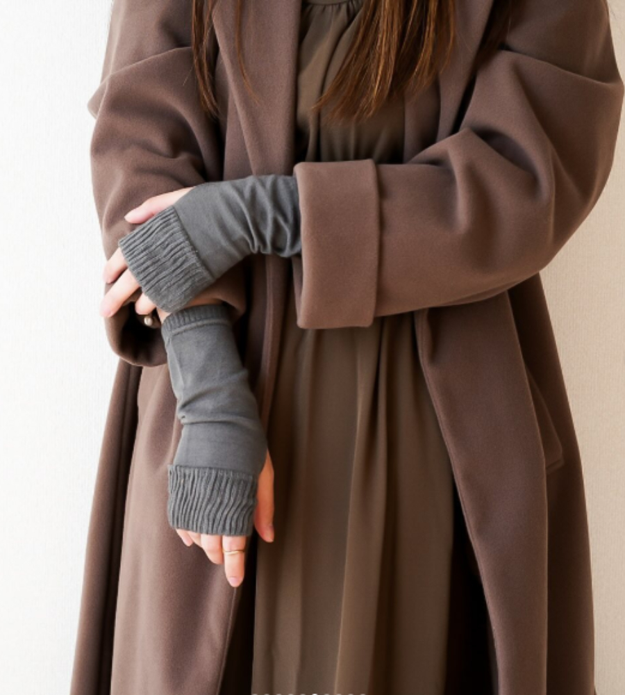 これからの季節に大活躍!指穴付きでシームレスなアームウォーマー