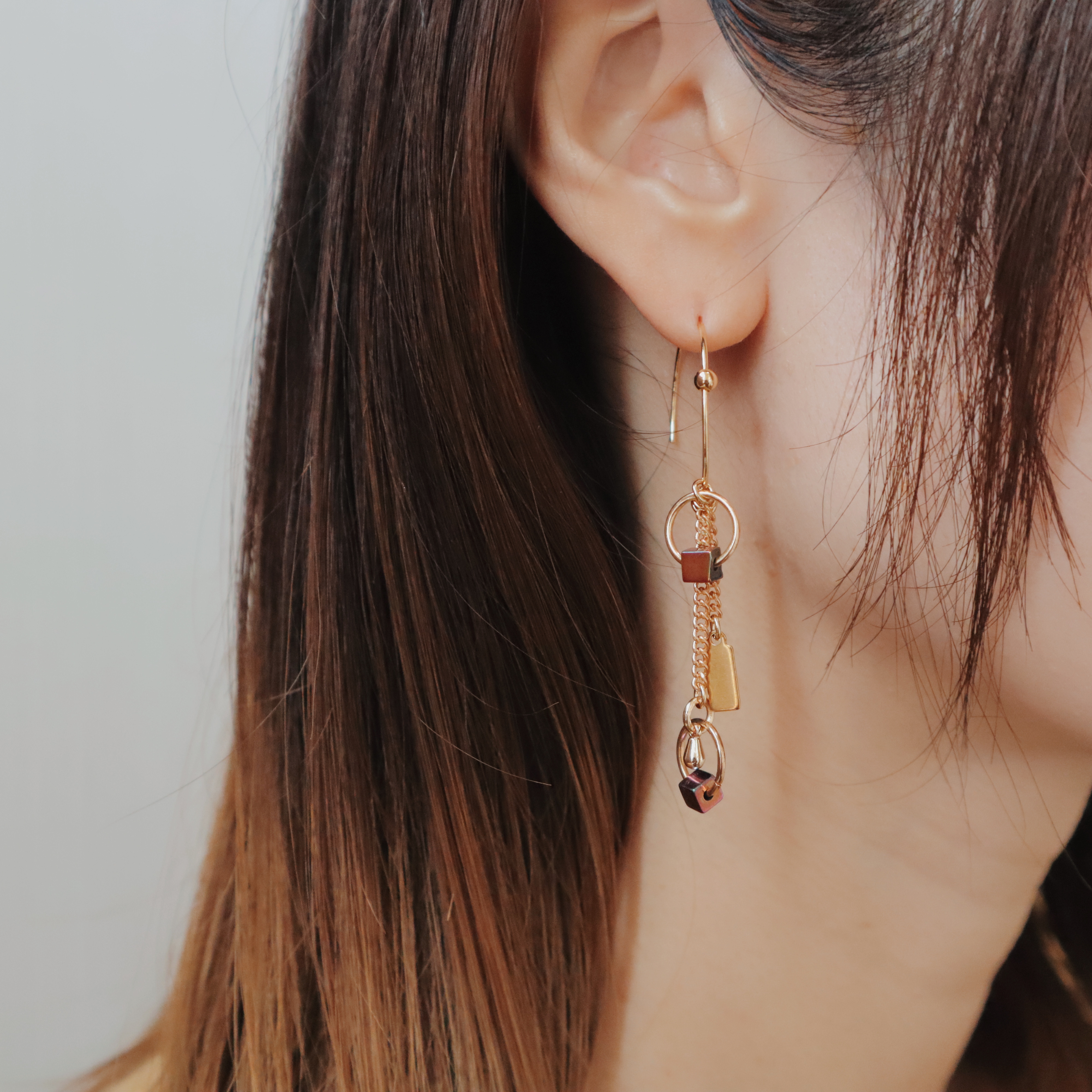 寒い季節に可愛いgold earring♡