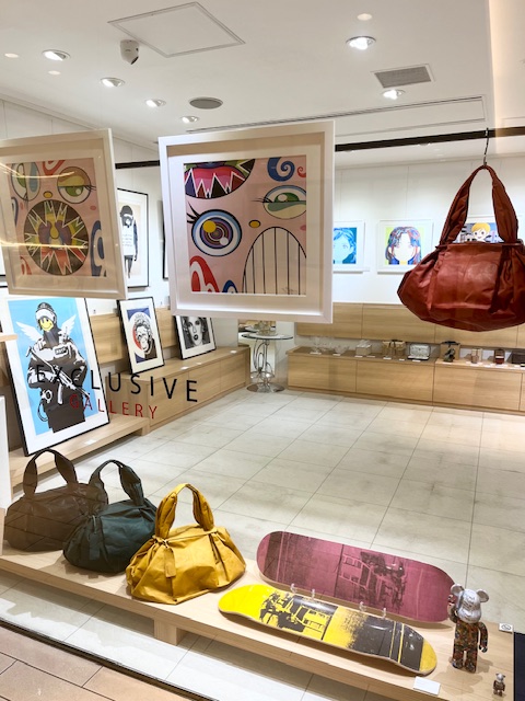 カラフルな店内作品達