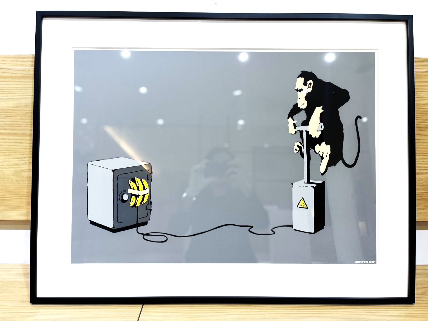 バンクシー新着アート「Monkey Detonato」