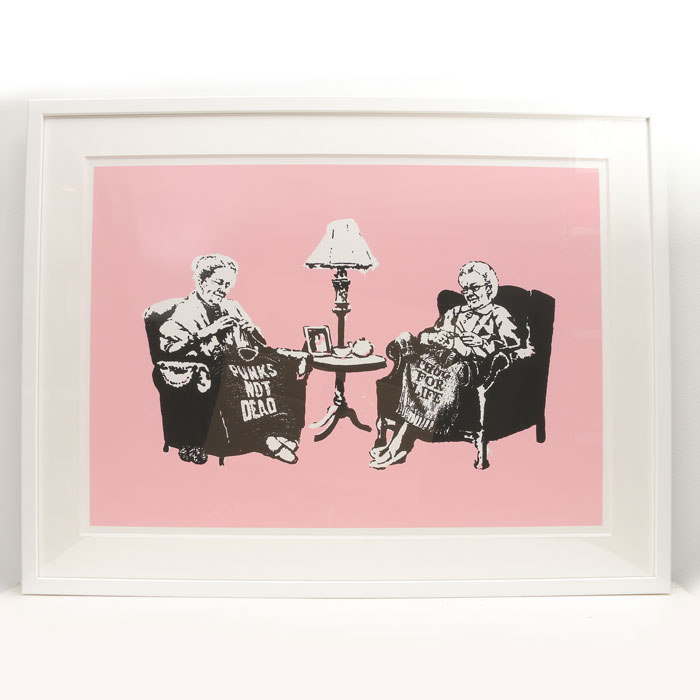 バンクシー 珍しい？！「Grannies」