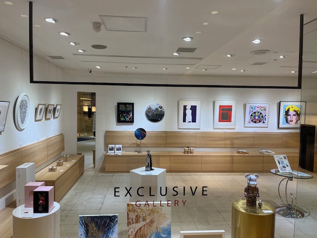 平日は平穏な店内です