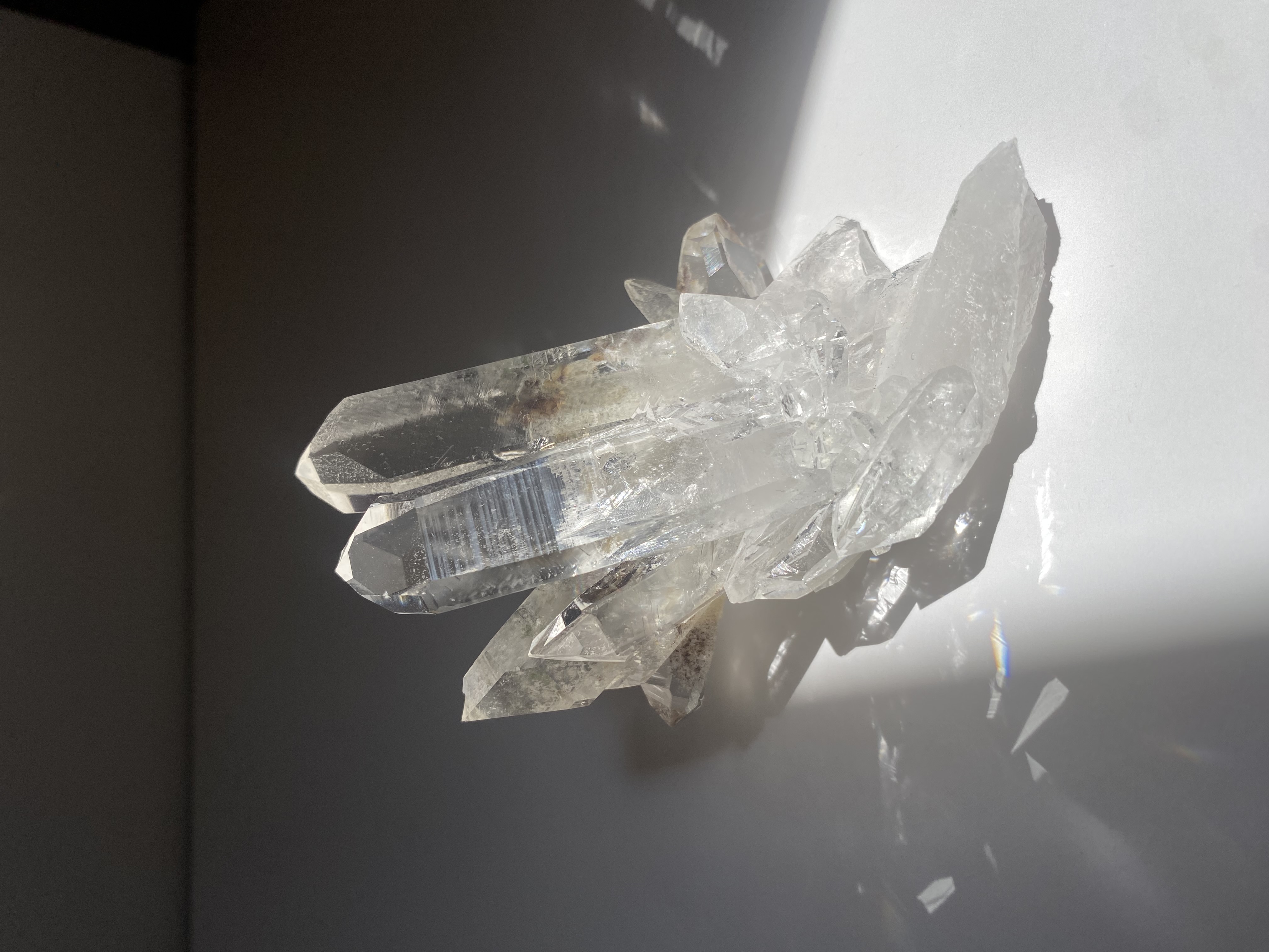 かっこいい水晶クラスター【静岡市 天然石 パワーストーン】