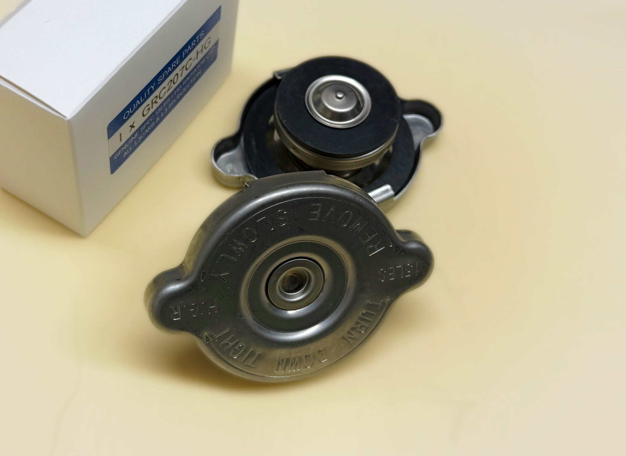 【 新製品 高品質ラジエターキャップ 1.3 15LBS パーツNo : GRC207C-HGR
