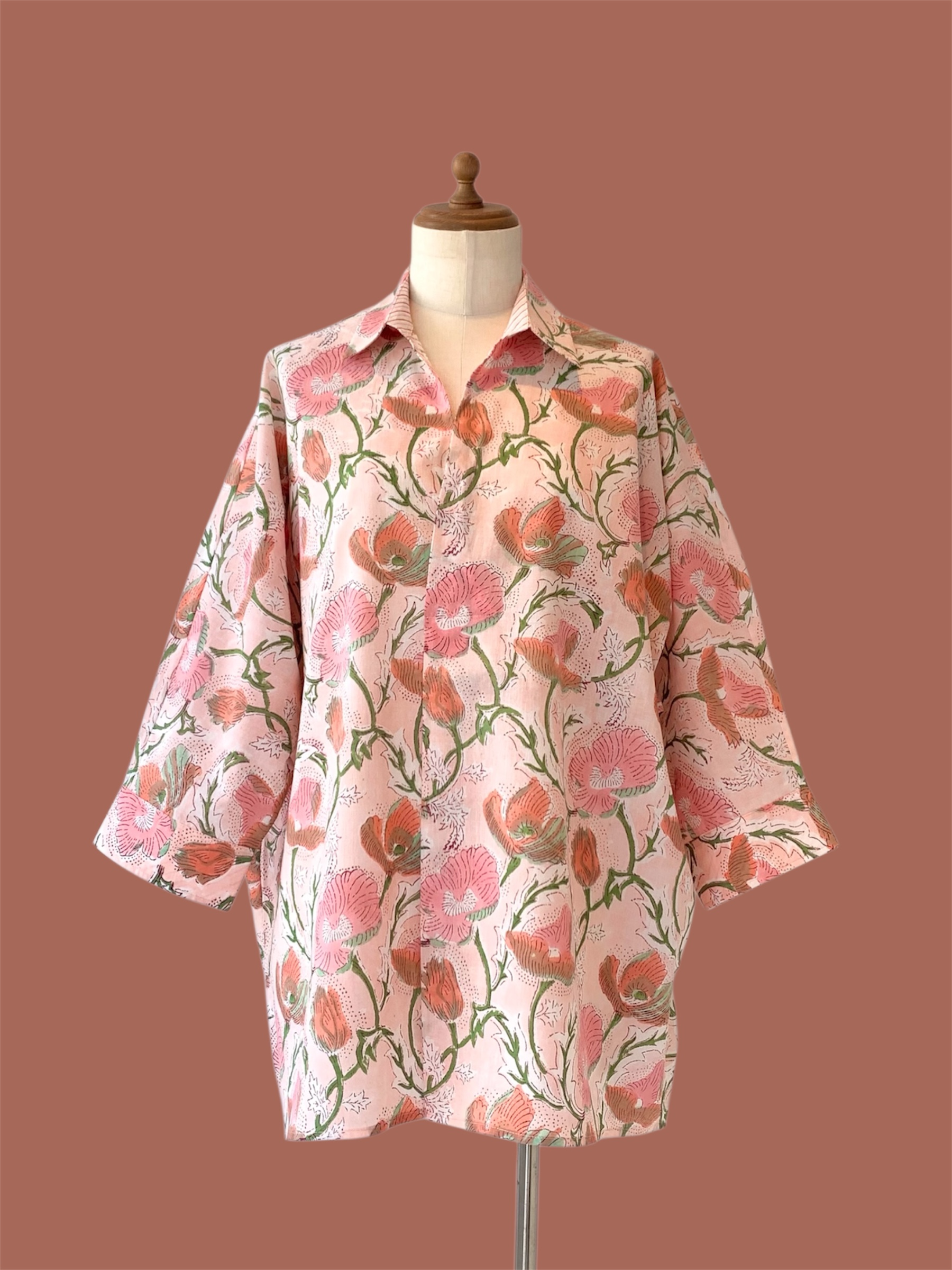 【涼しい洋服が続々と登場】