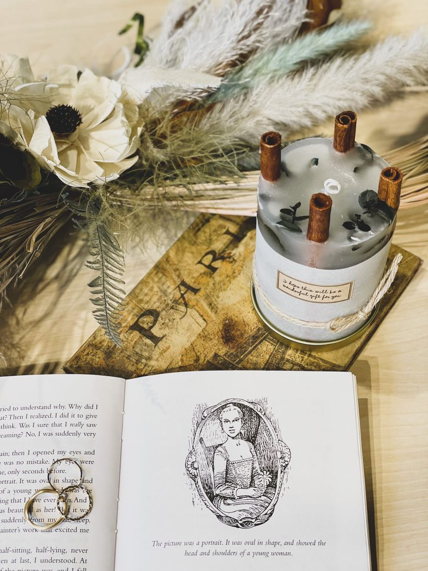 冬は「シナモンユーカリボタニカルキャンドル」で温もり空間を生み出す！