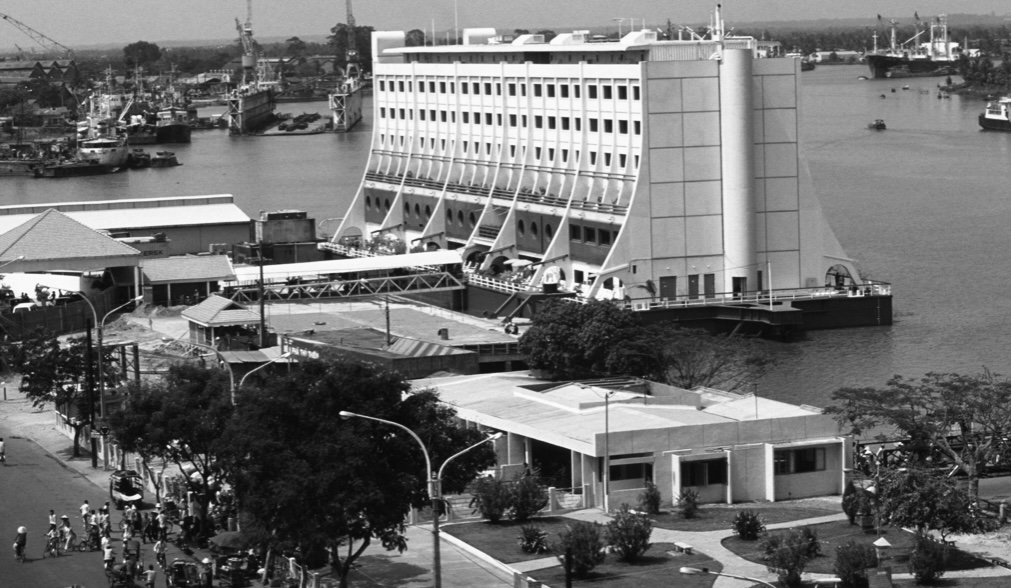 私の履歴書1【2000年にベトナムで起業】