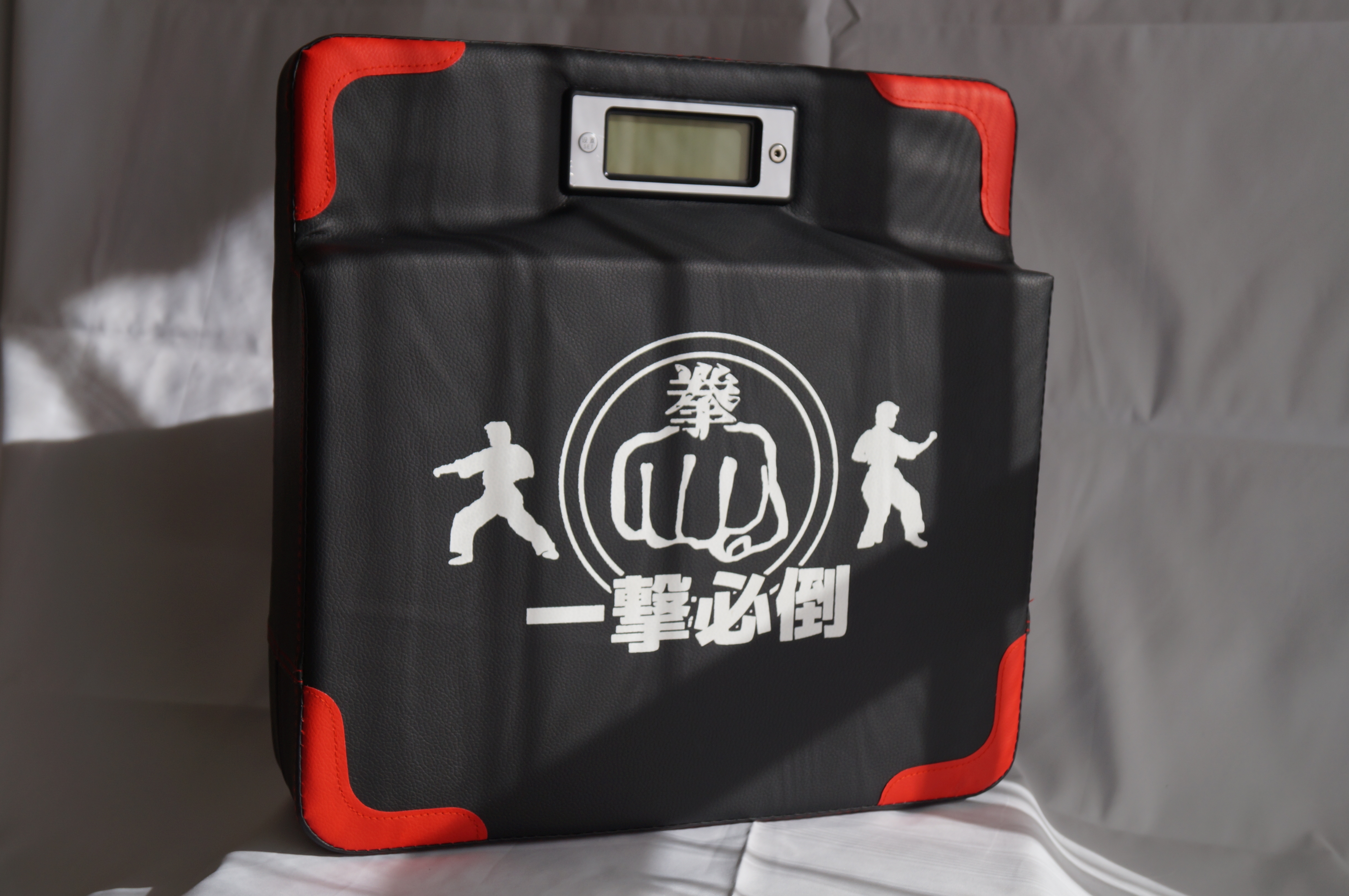 パンチ力測定器の販売始めました！