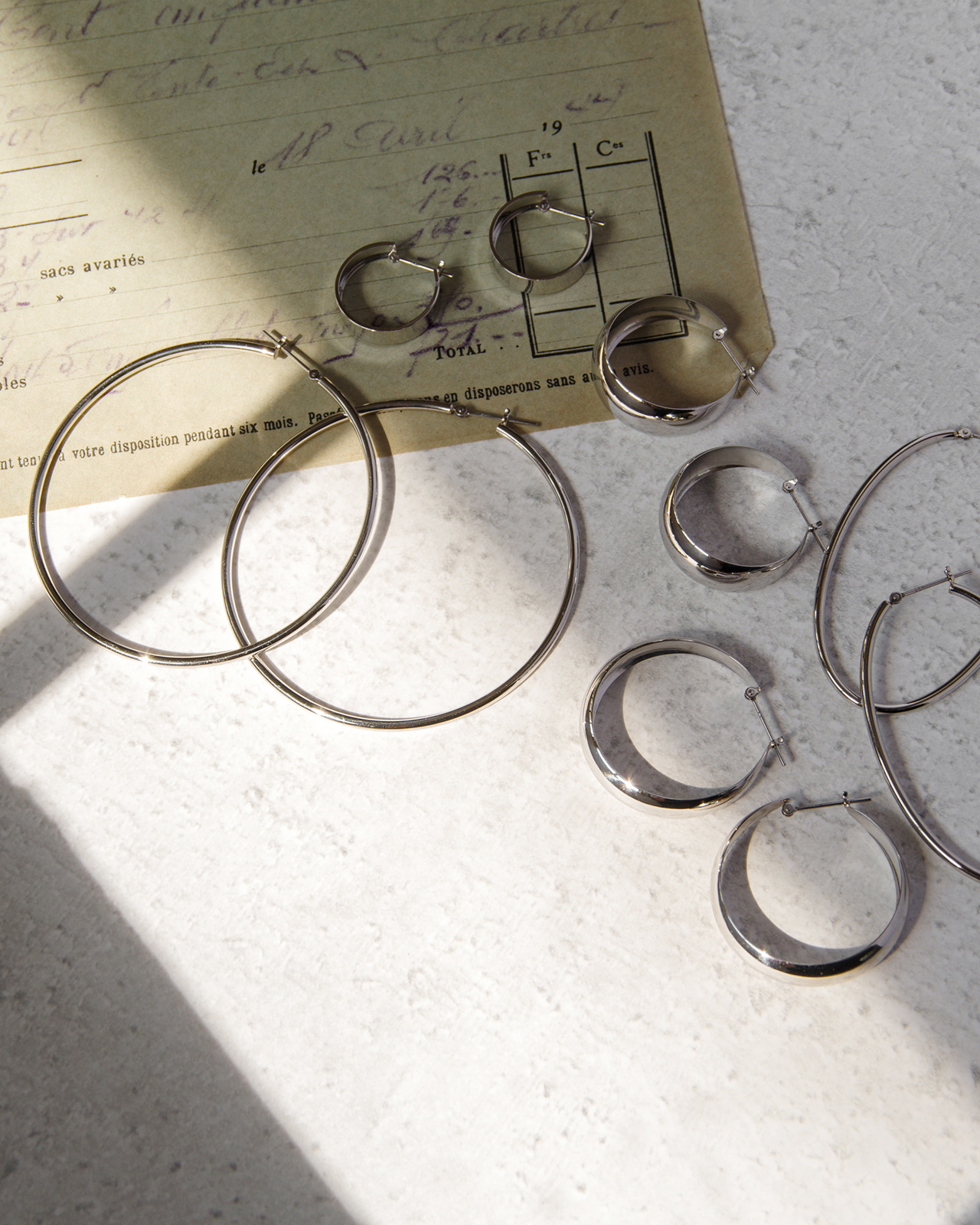 【NEW】Platinum Jewelry Collection – 永く寄り添う白の美しさ