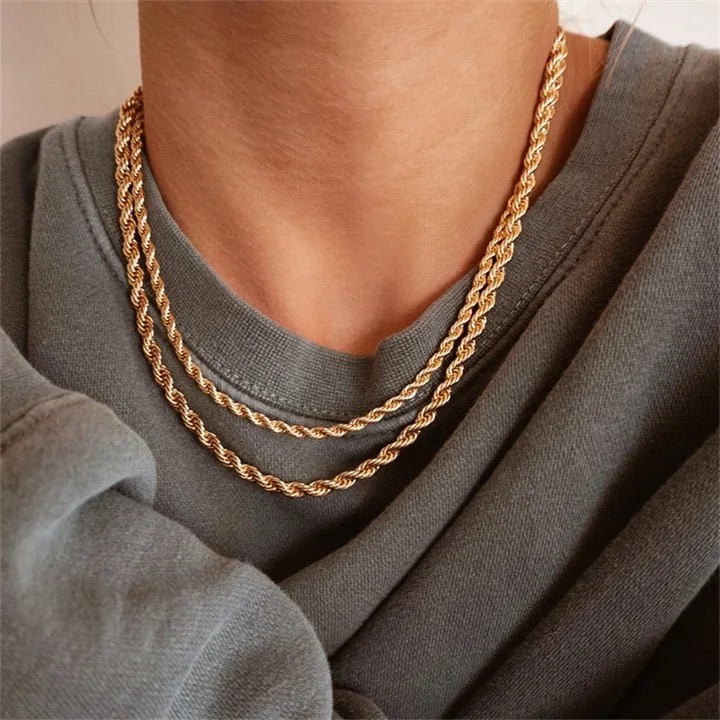 ✨️twist gold necklace✨️