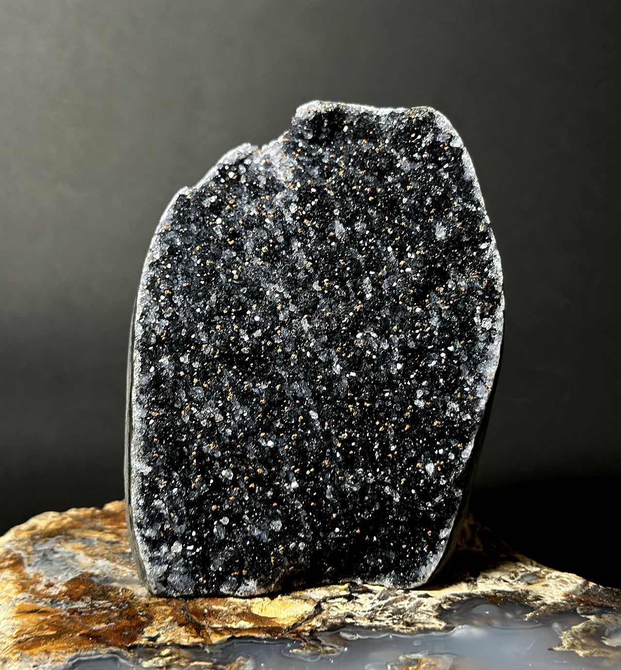 ブラックアメジストとマニハール水晶