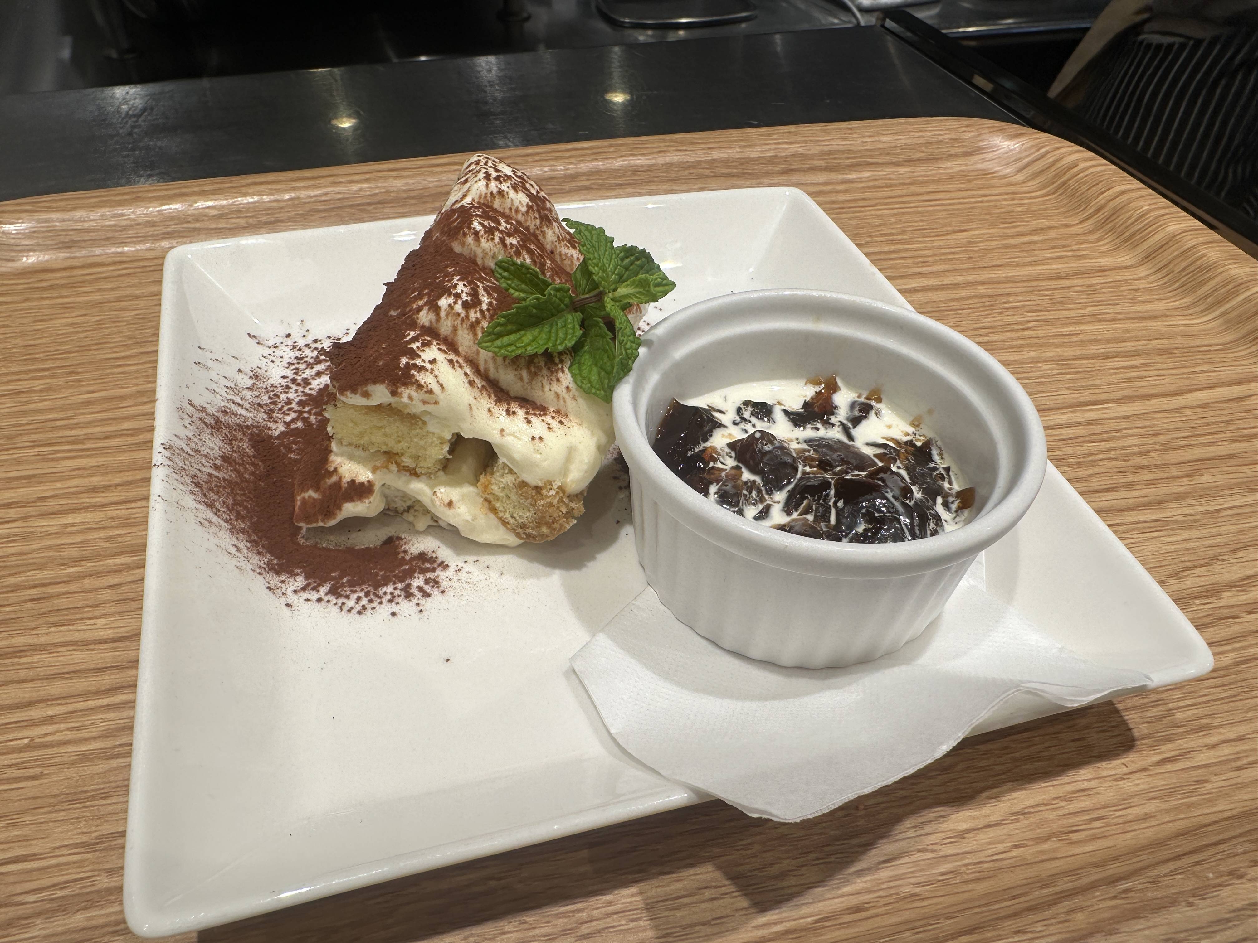 こんにちは！14期生カフェクラスです