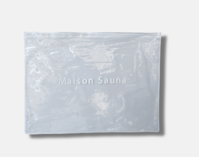 濡れたサウナハット、どうしてる？ —— “ジップケース付き”が思った以上に便利だった話