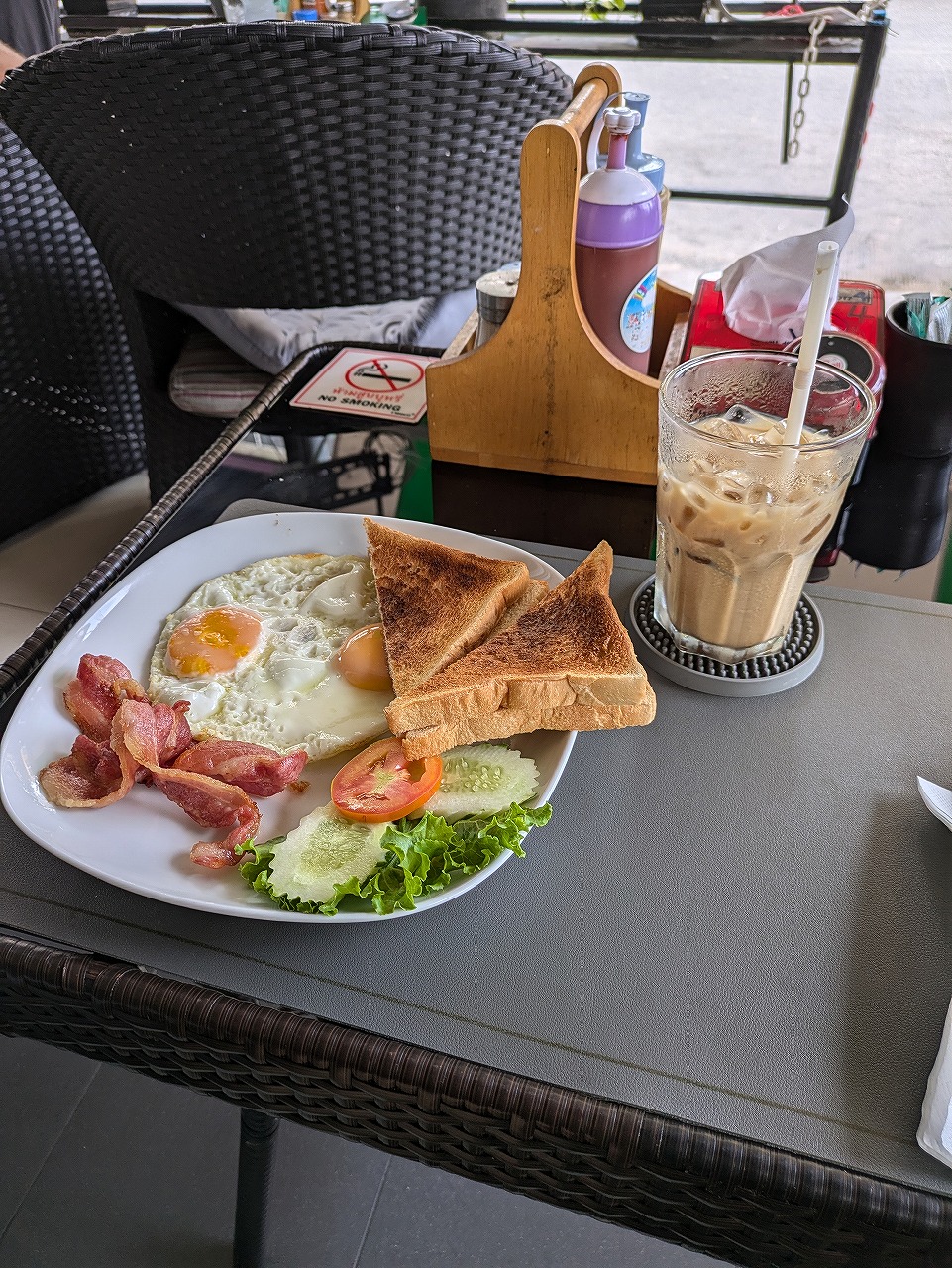 パタヤの朝食（ソイブッカオ）３