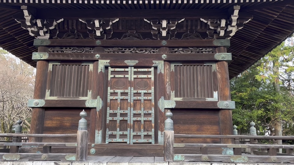歴史の力強さと温もりを感じます。