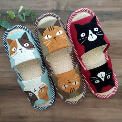 3匹の個性が光る♪『トリオ キャットスリッパ』が入荷しました！