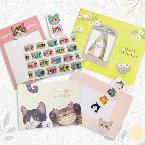 思わず笑顔がこぼれる、可愛い猫たちのバースデーカード＆レターセットが入荷しました♪