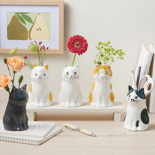 かわいい5匹の猫ちゃんの『フラワー＆ペンスタンド』が入荷しました♪