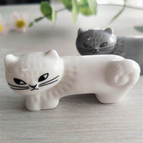 インテリアにもなるオシャレかわいい♡『【FIKA】ネコ箸置き』が入荷しました！