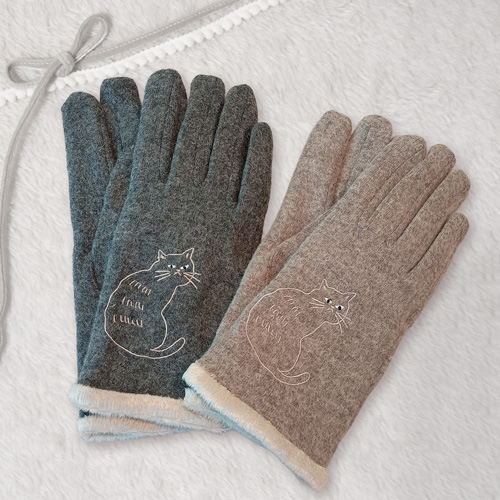 柔らかで上品な、ねこ柄手袋で冬支度♪ プレゼントにもオススメです♡
