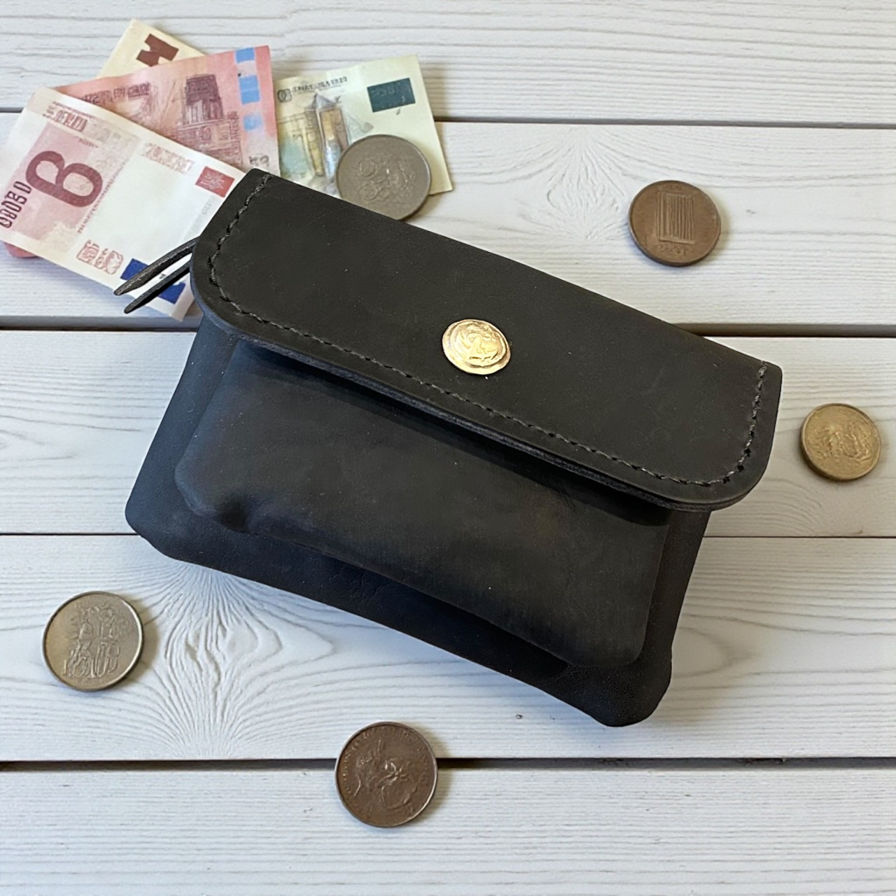 開運日にはcluetoロングセラーのお財布を!