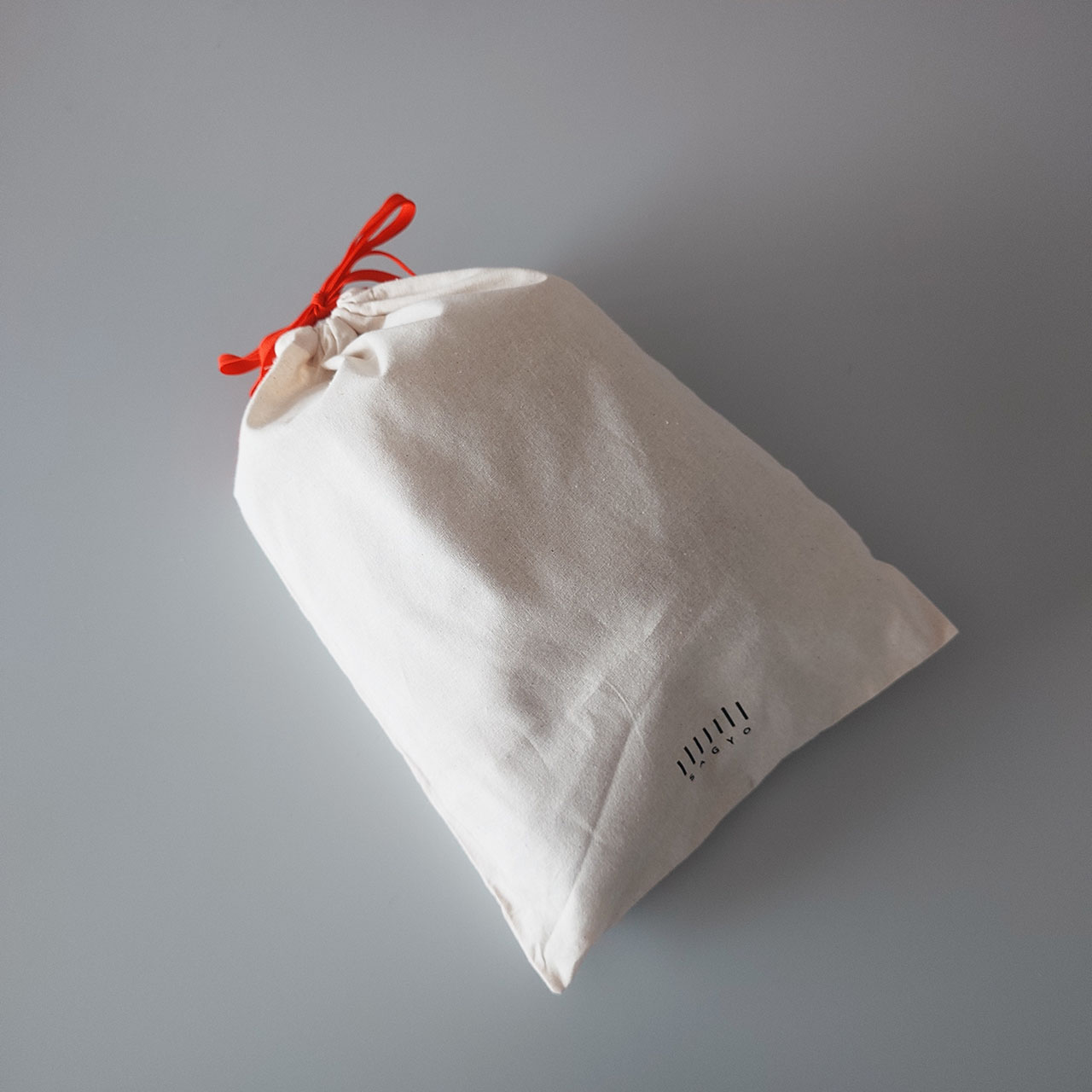 【2025最新】ギフトラッピングと納品書、発送者表記について