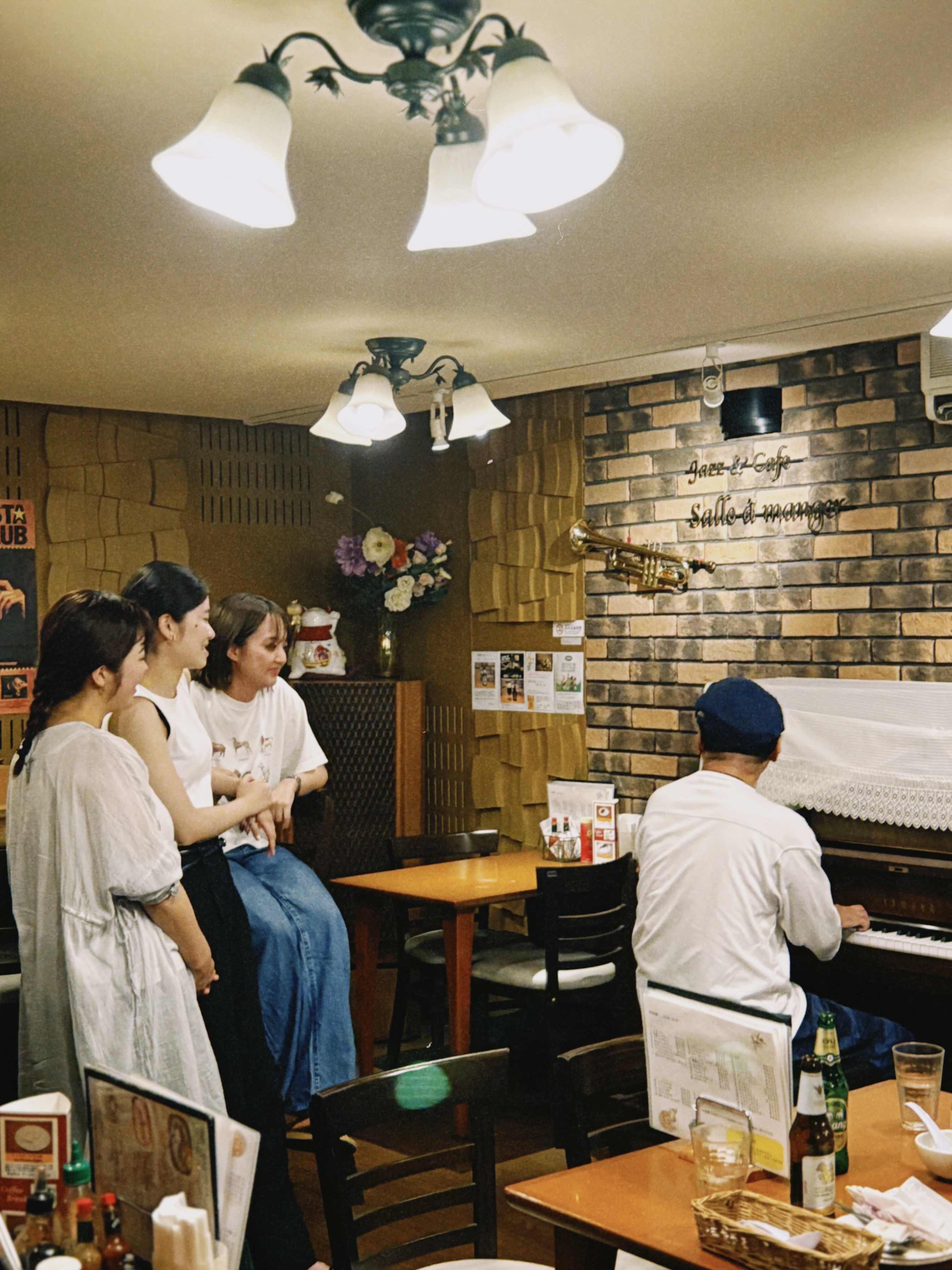 サラマンジェ、ライブ、旅。