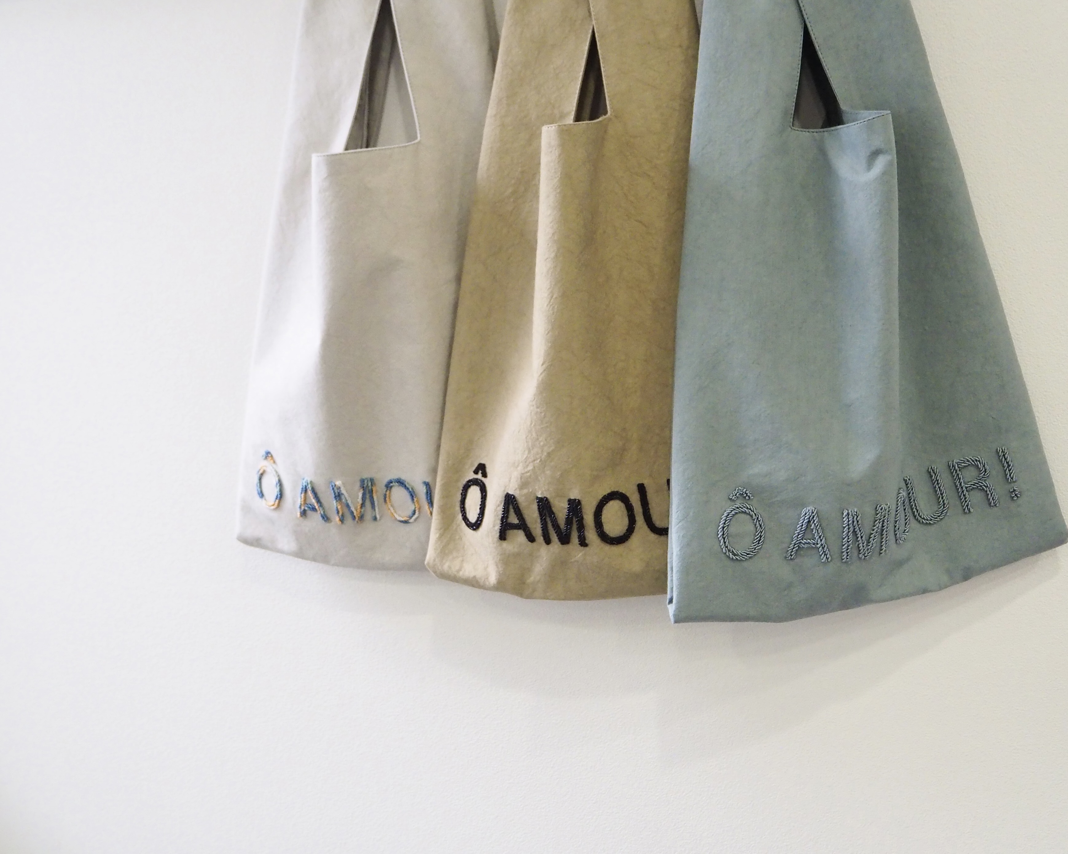 新入荷▫️プチバッグ　Ô AMOUR !