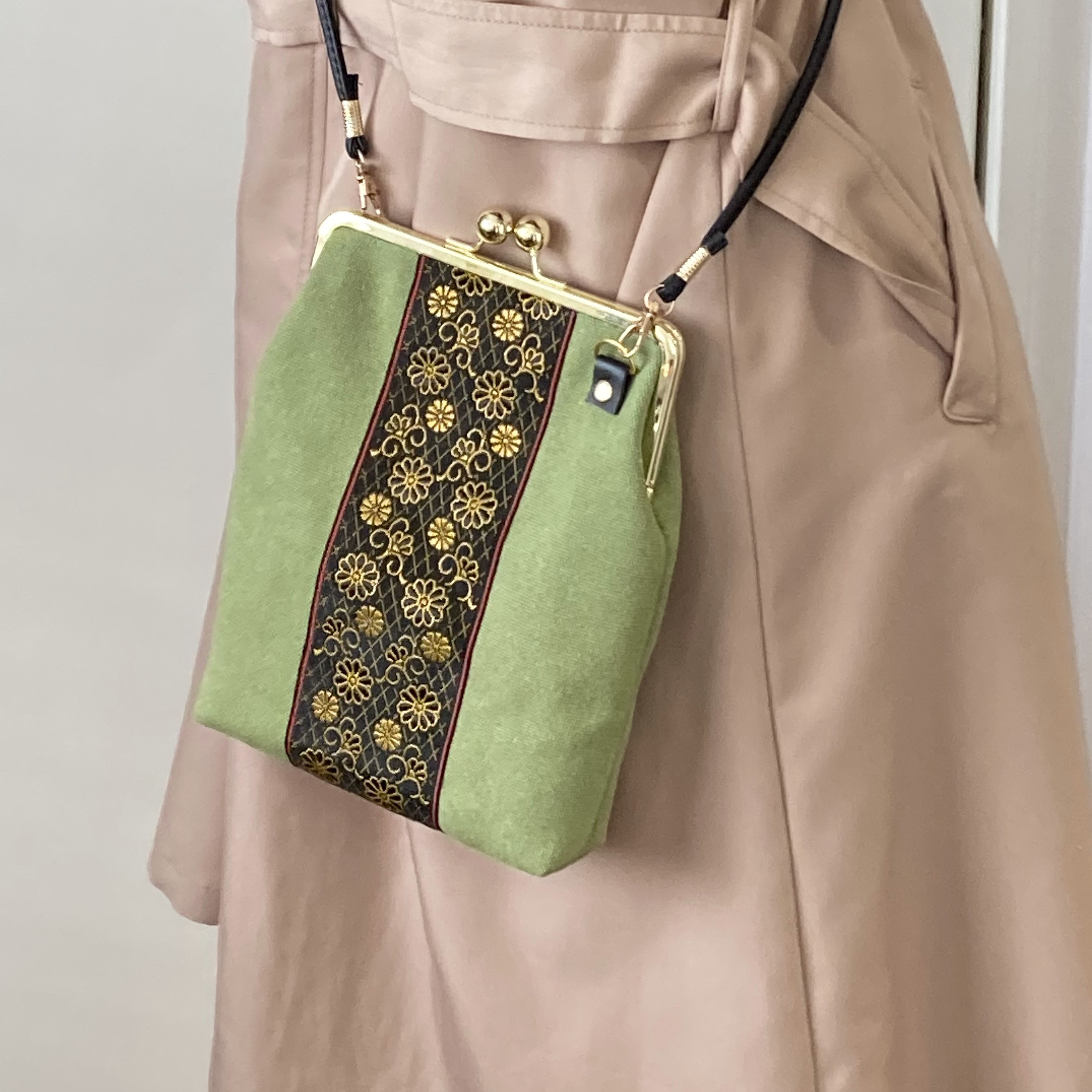 ☆一番人気商品☆　がま口ショルダーバッグのご紹介です♪