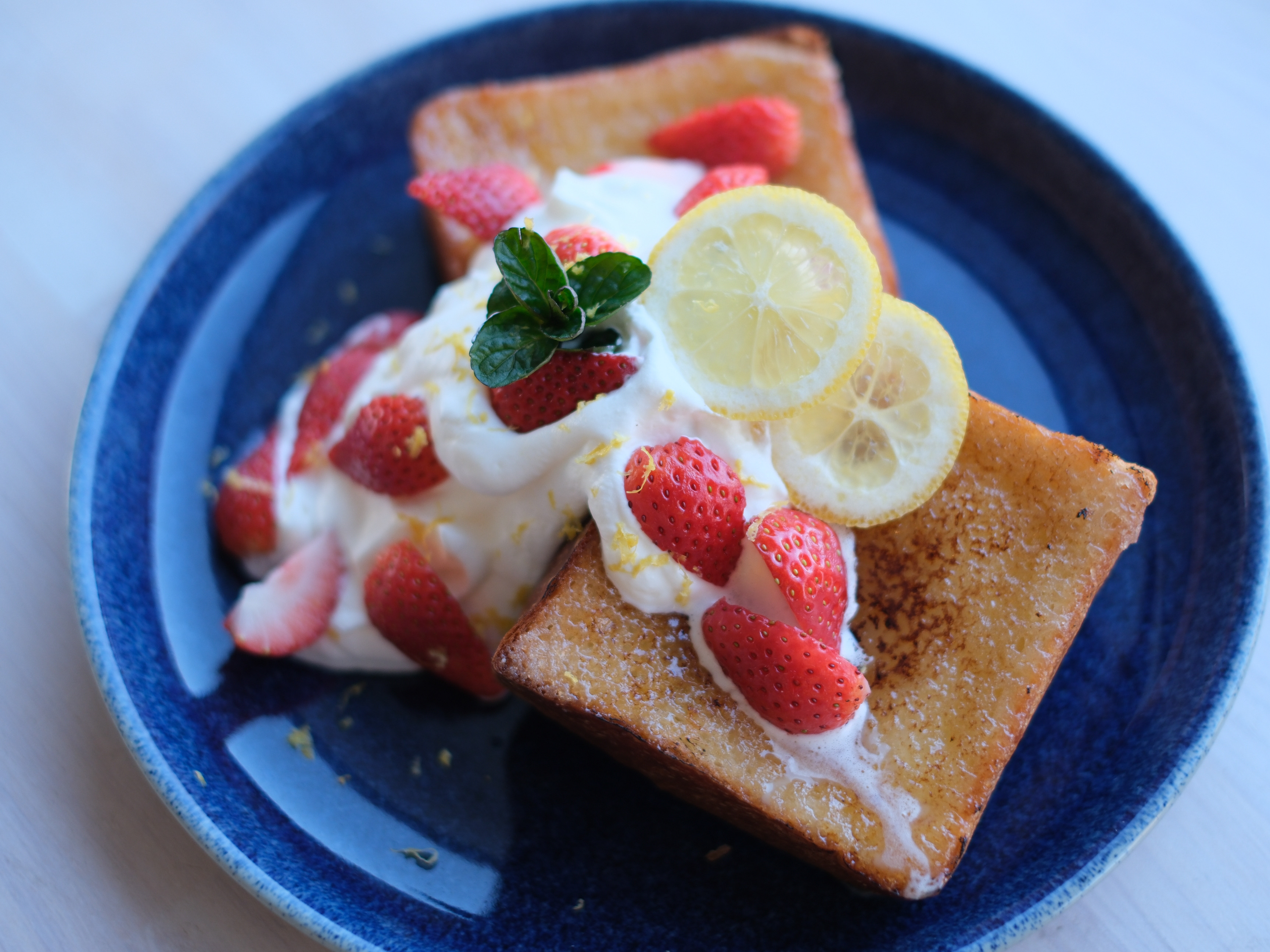バターリッチ食パンでハニーバタートースト