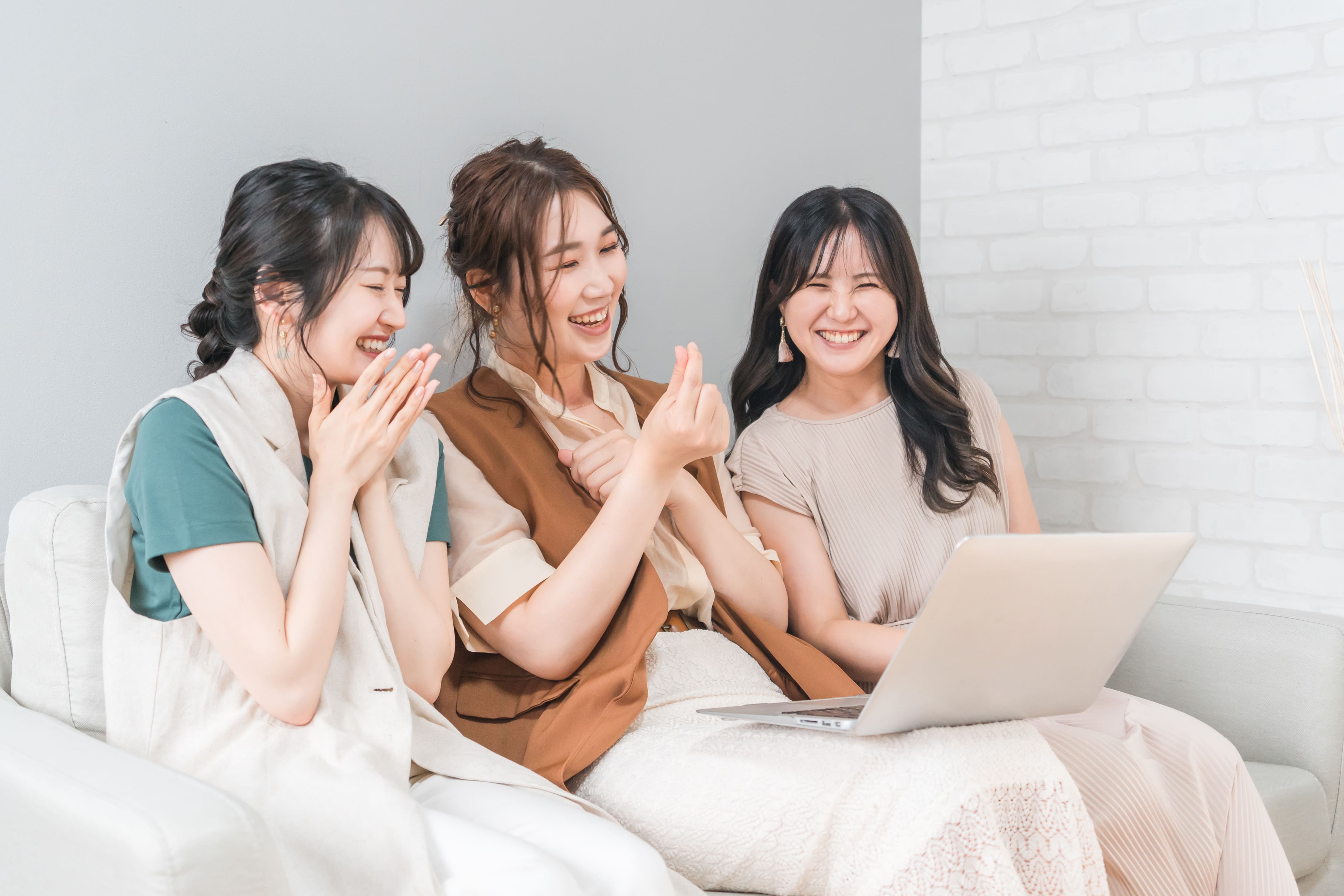 推し活グッズまとめ｜初心者におすすめの定番アイテム＆上級者のこだわりアイデア